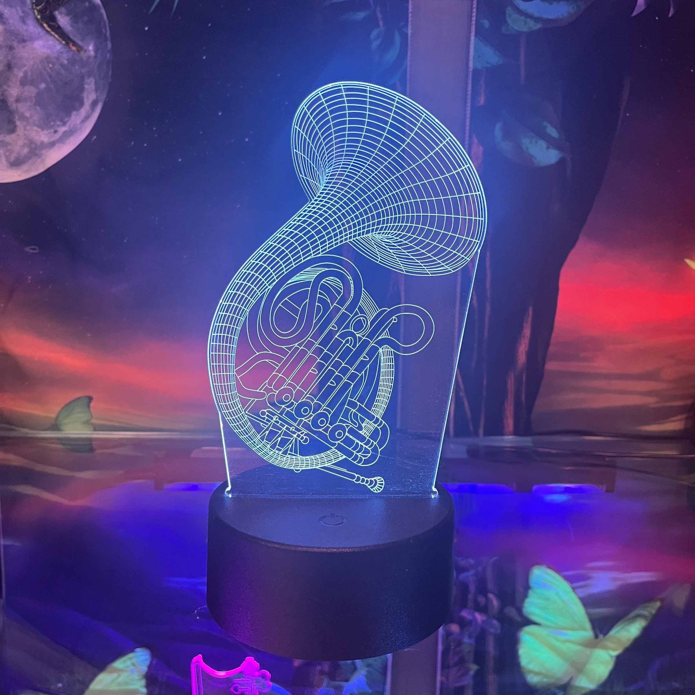 3D Music Lights: French Horn