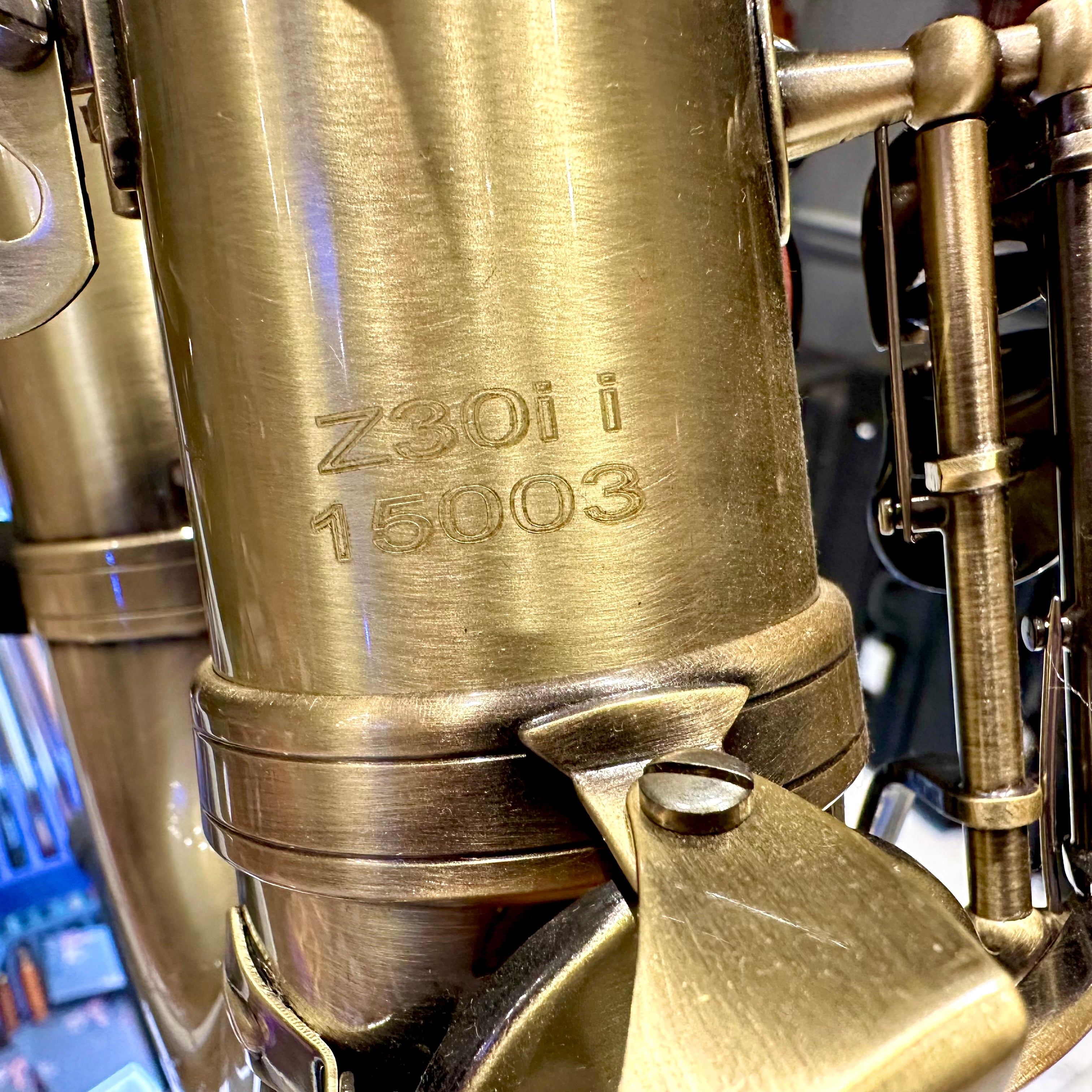 Fugue Custom Z-30ii: Intermediate Alto Saxophone, Glossy Antique