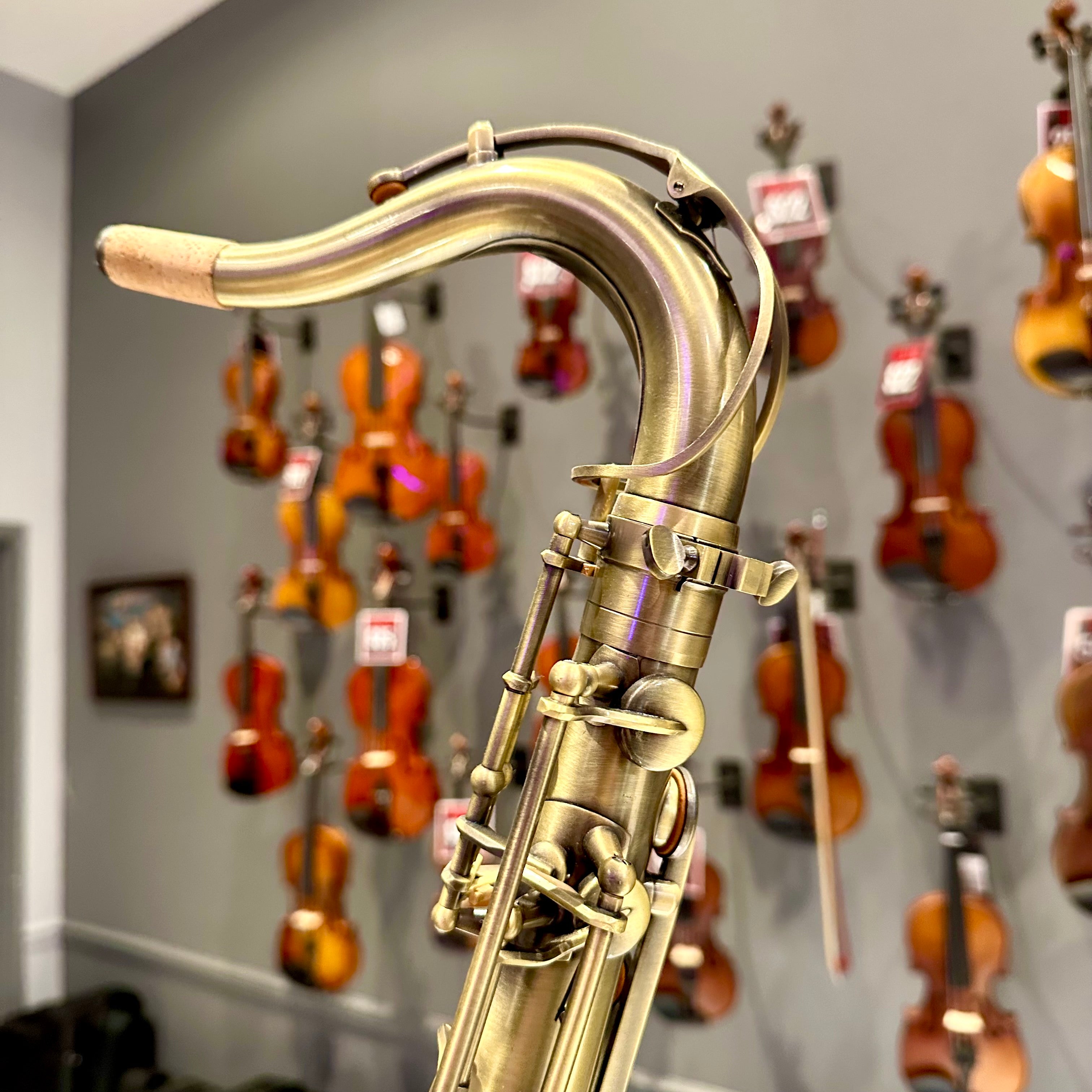 Fugue F35ii: Professional Tenor Saxophone, Antigue Finish
