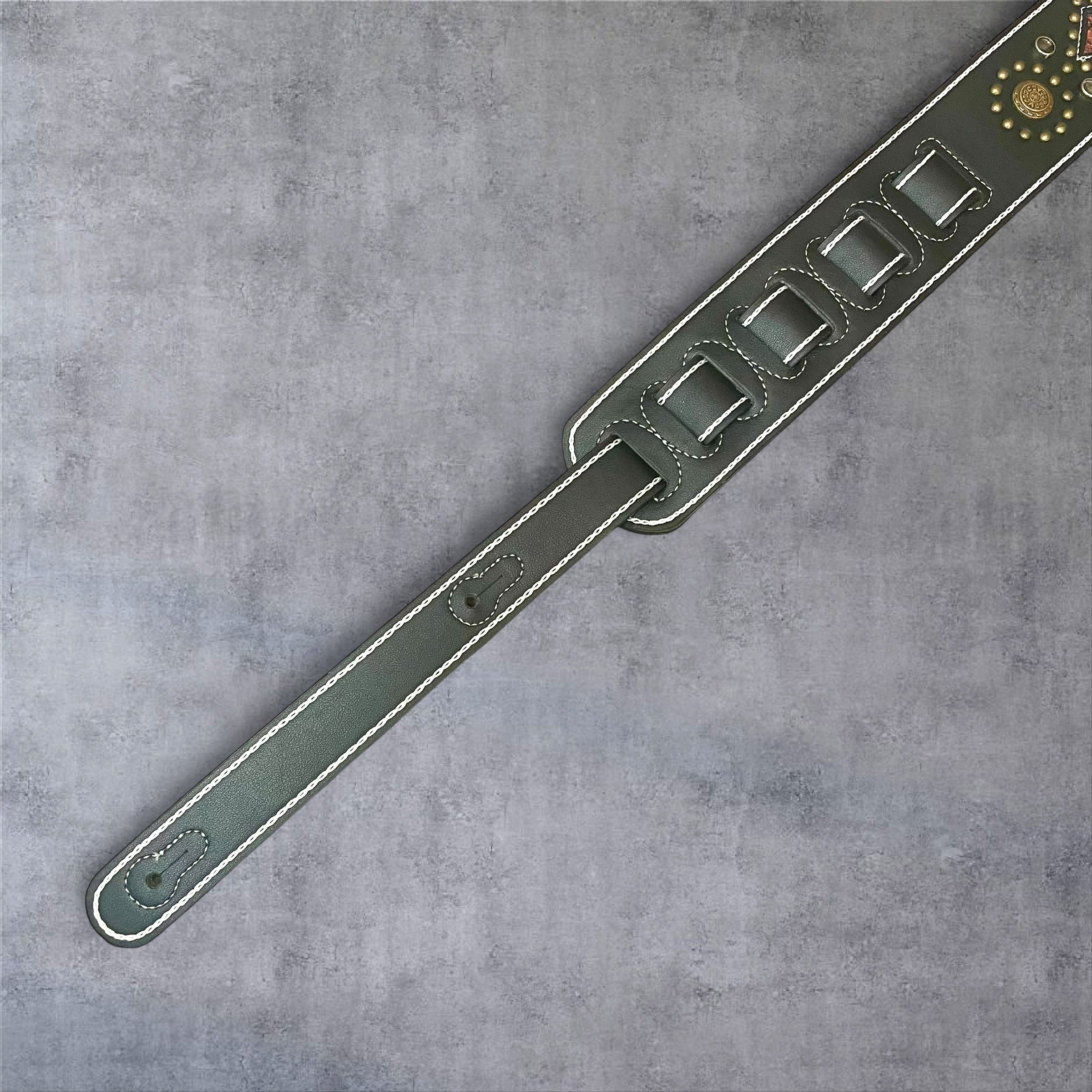 Gephardt PU Leather Guitar/Bass Strap - Turquoise Studded