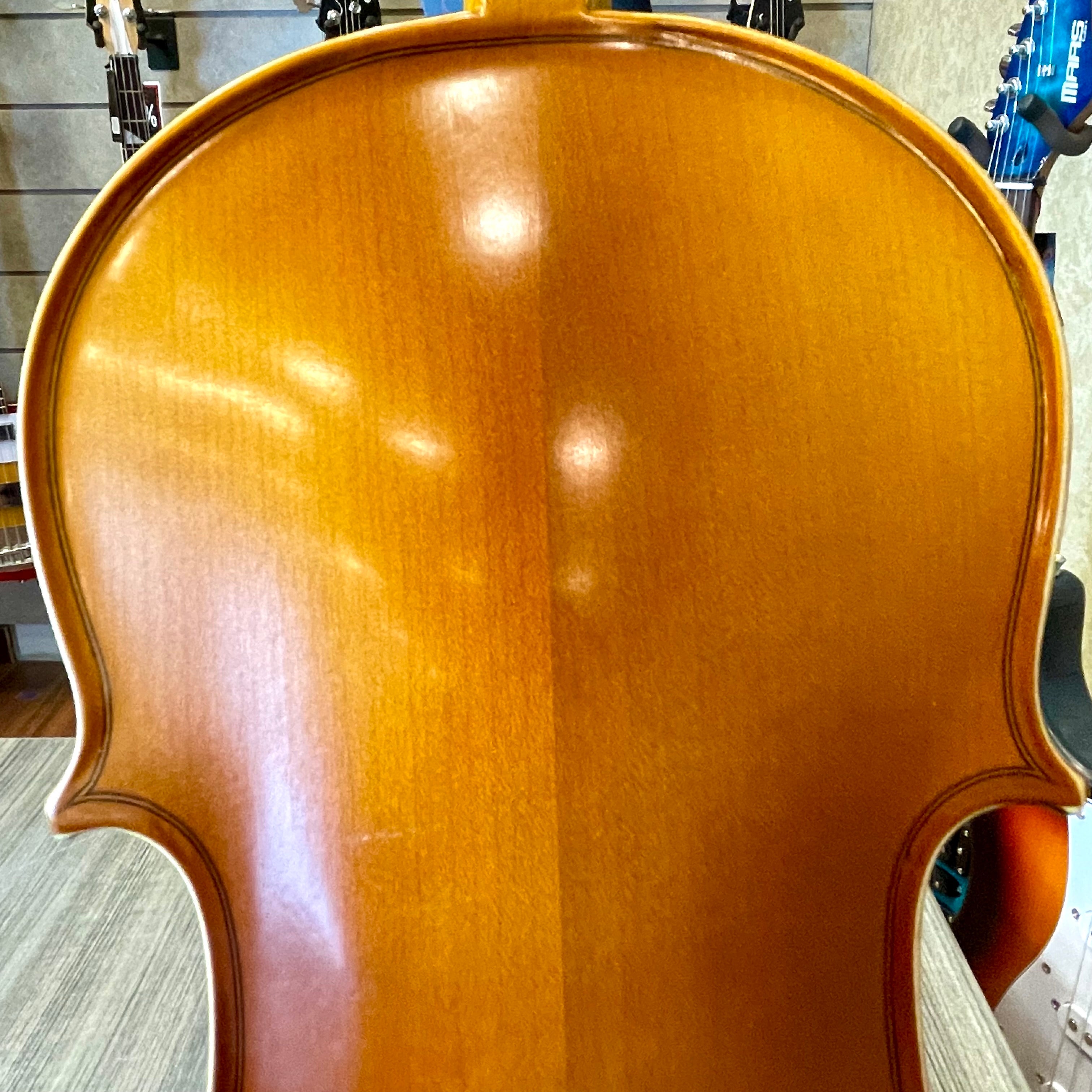 Strumenti a corde: 3000 - Student Violin, Hand Carved, JuJu Wood Parts