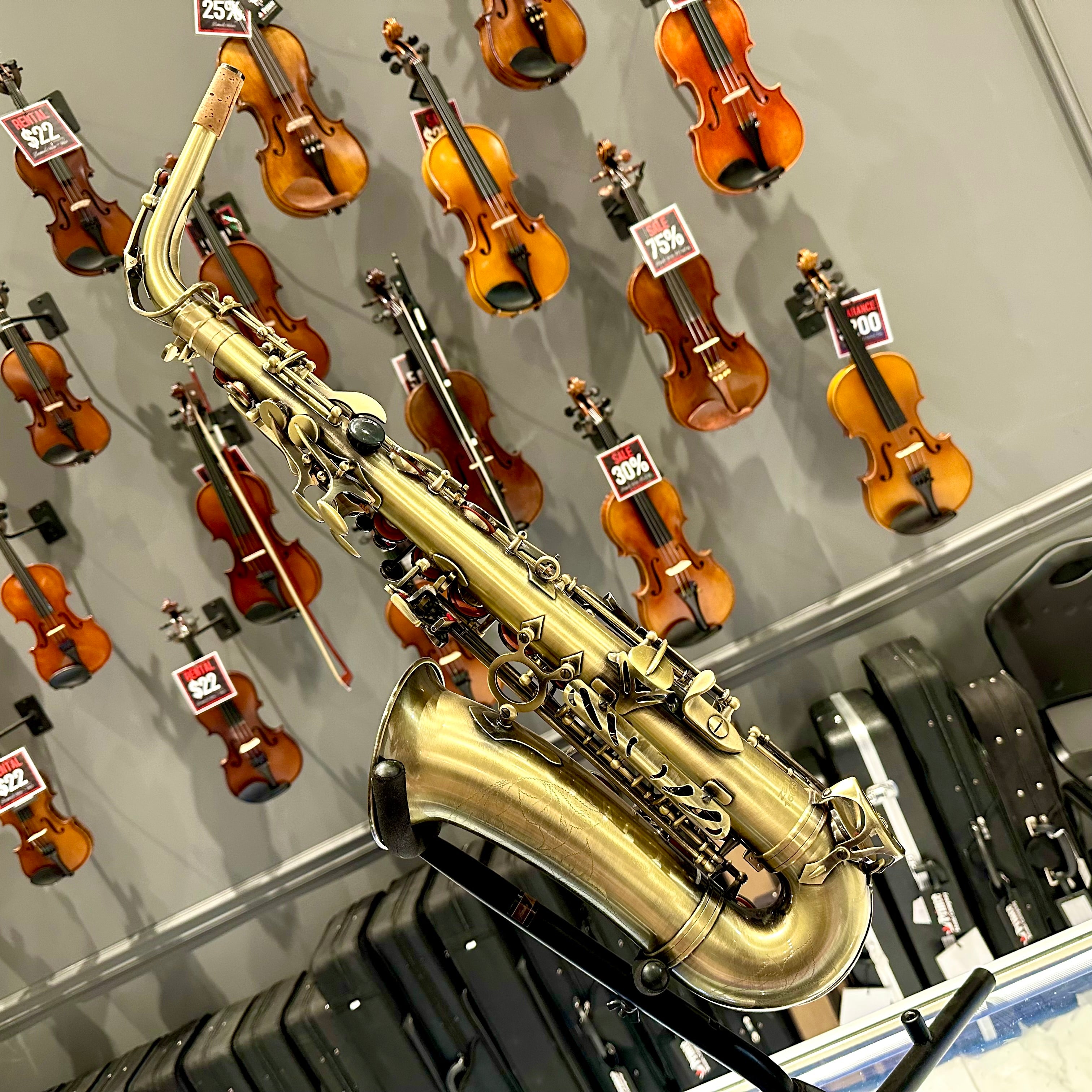 Fugue Custom Z-30ii: Intermediate Alto Saxophone, Glossy Antique