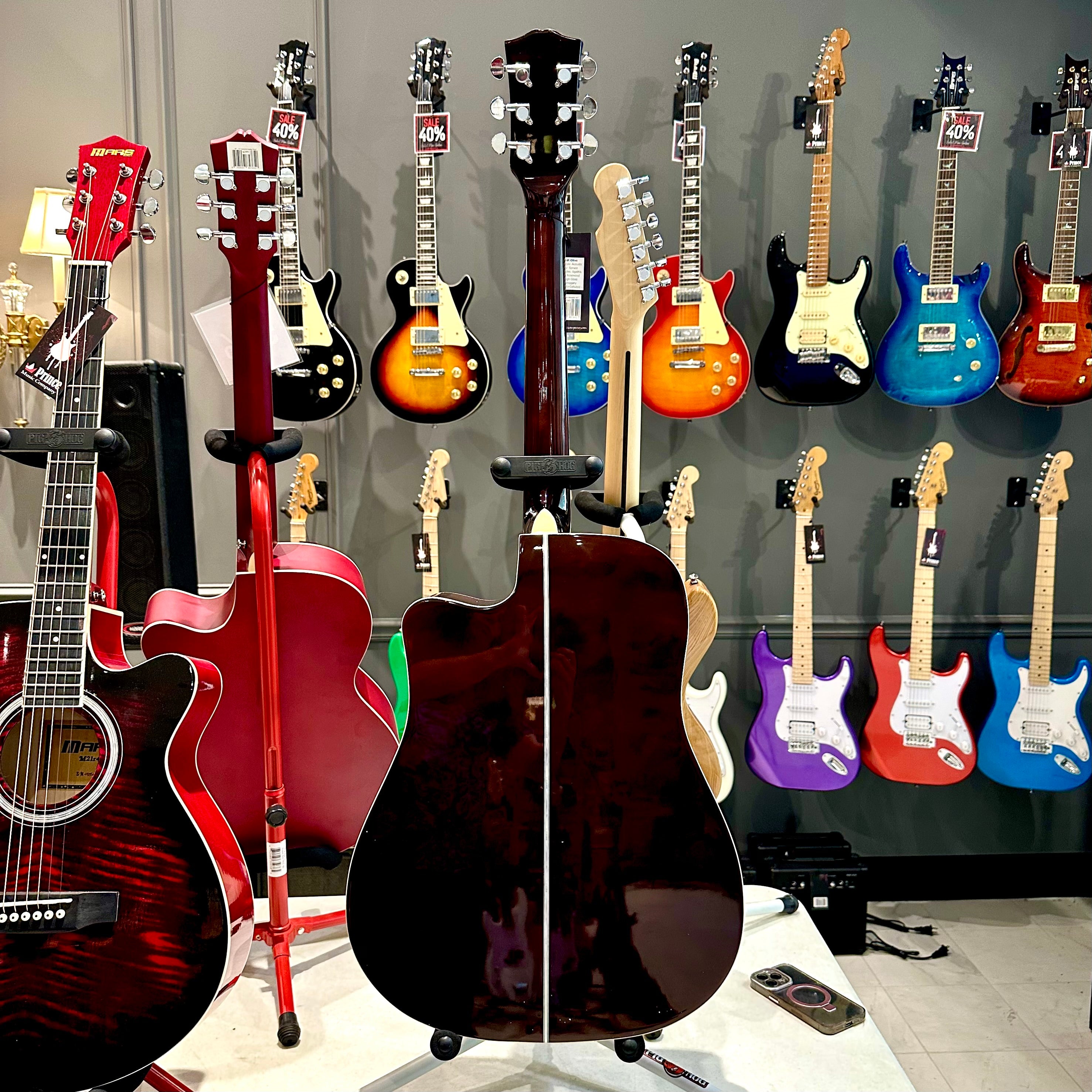 Gephardt Olive Acoustic Guitar - Sunburst
