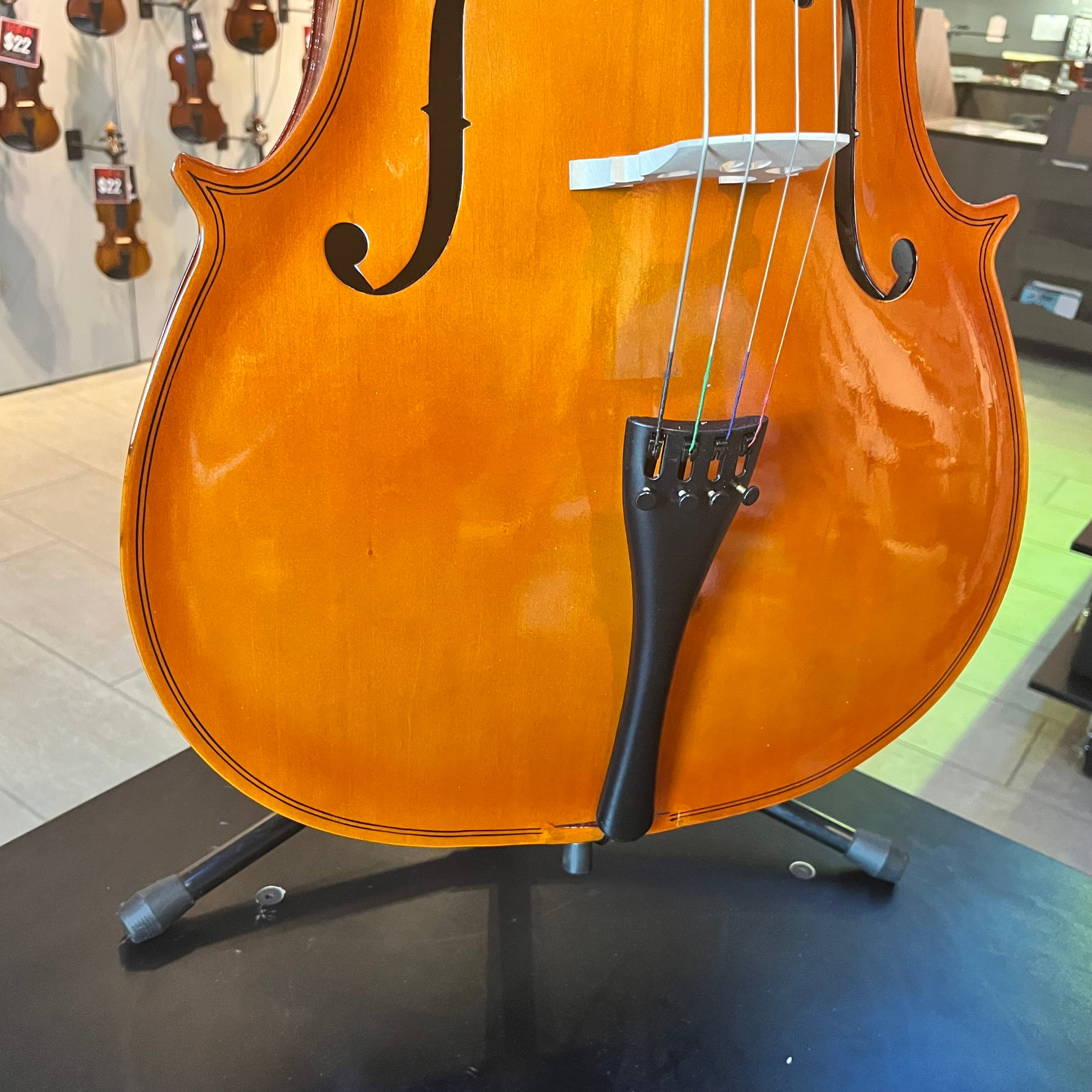 Damaged Strumenti a Corde 104: Student Cello, Laminated - 4/4