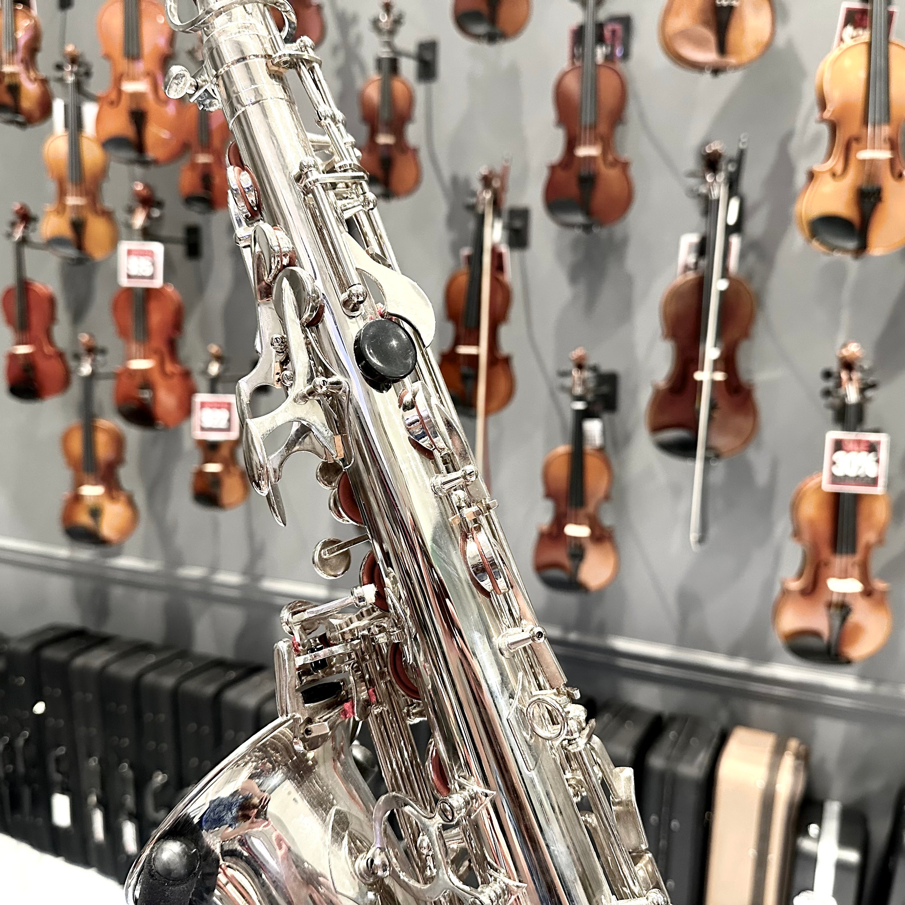 Fugue F80g: Intermediate Alto Saxophone, Nickel Plated