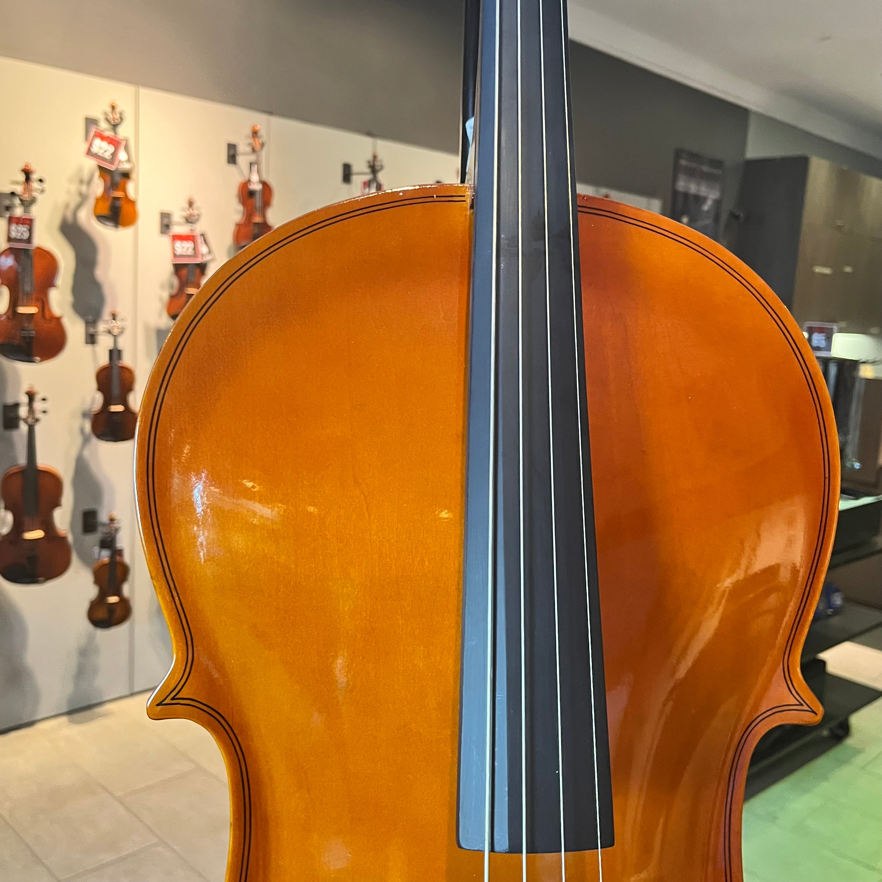Damaged Strumenti a Corde 104: Student Cello, Laminated - 4/4