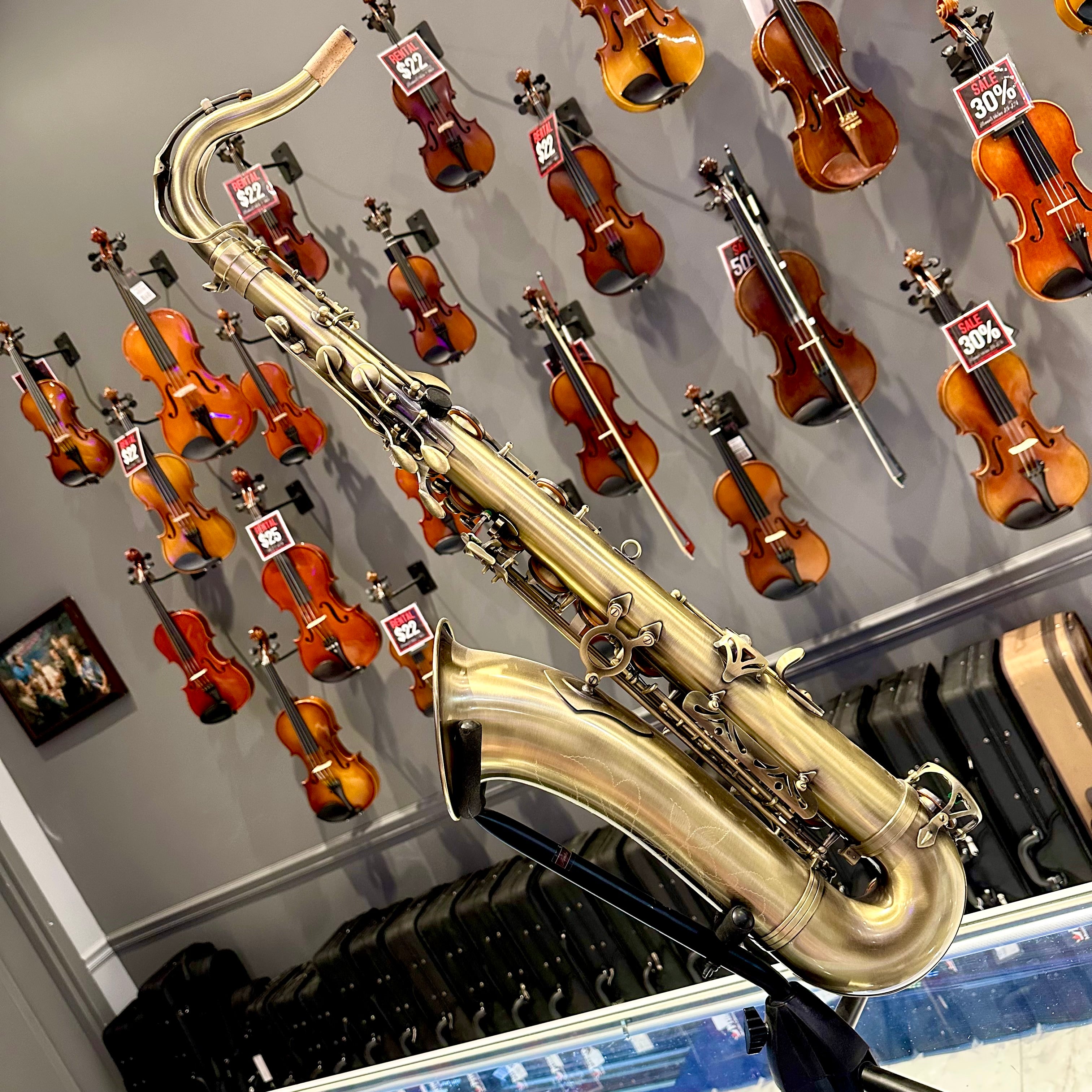 Fugue F35ii: Professional Tenor Saxophone, Antigue Finish