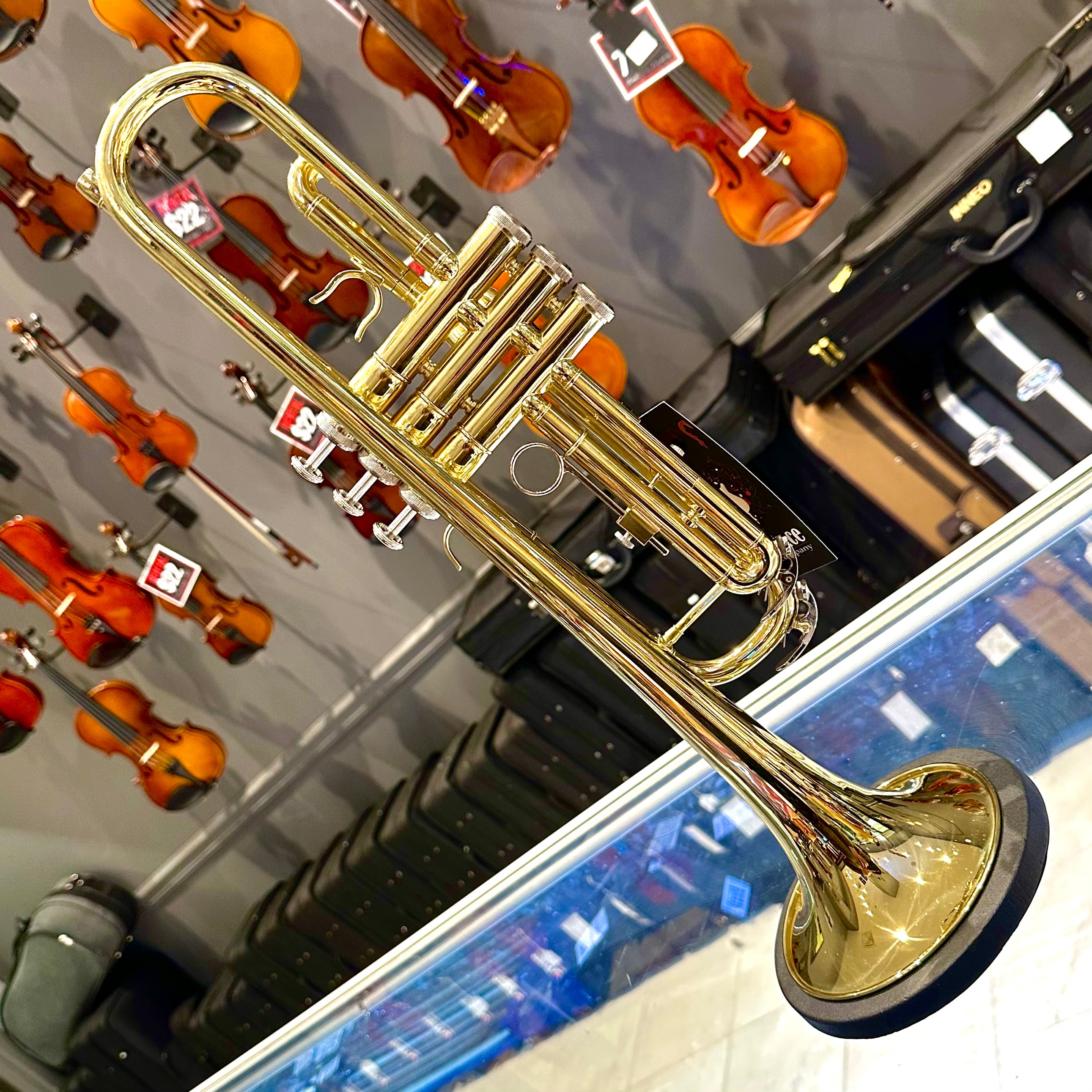 Opal OTR-100: Student Trumpet, Yellow Brass