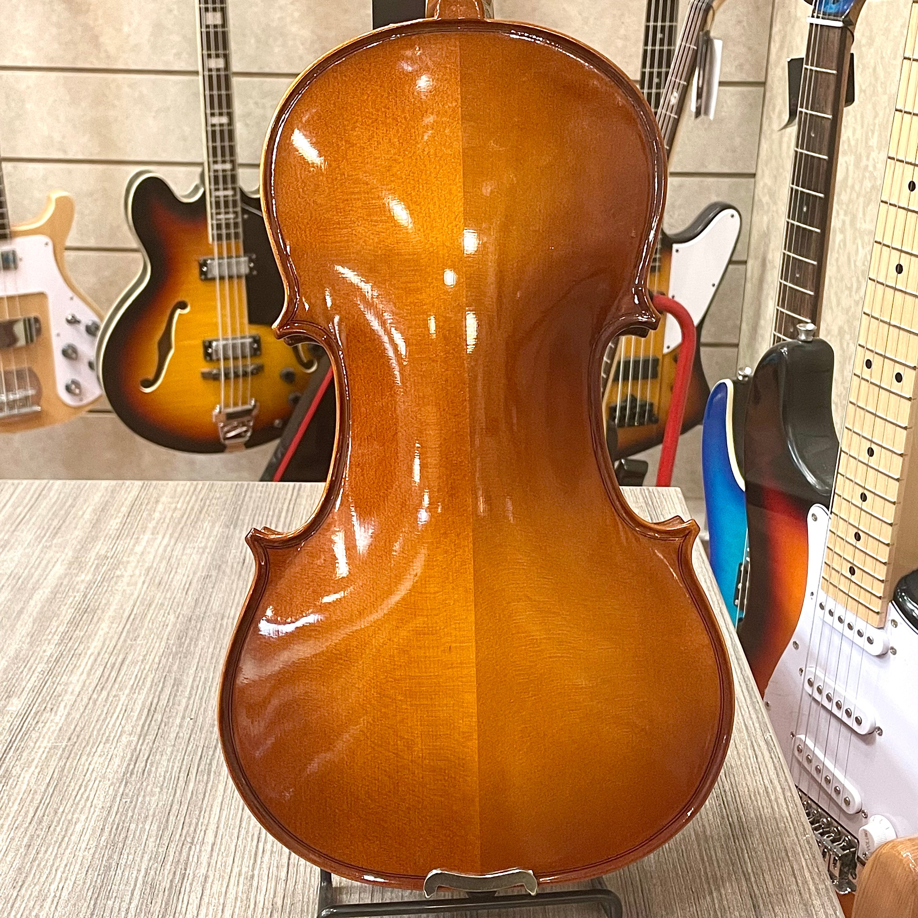 Strumenti a corde: 2100 - Student Violin, Hand Carved, Glossy