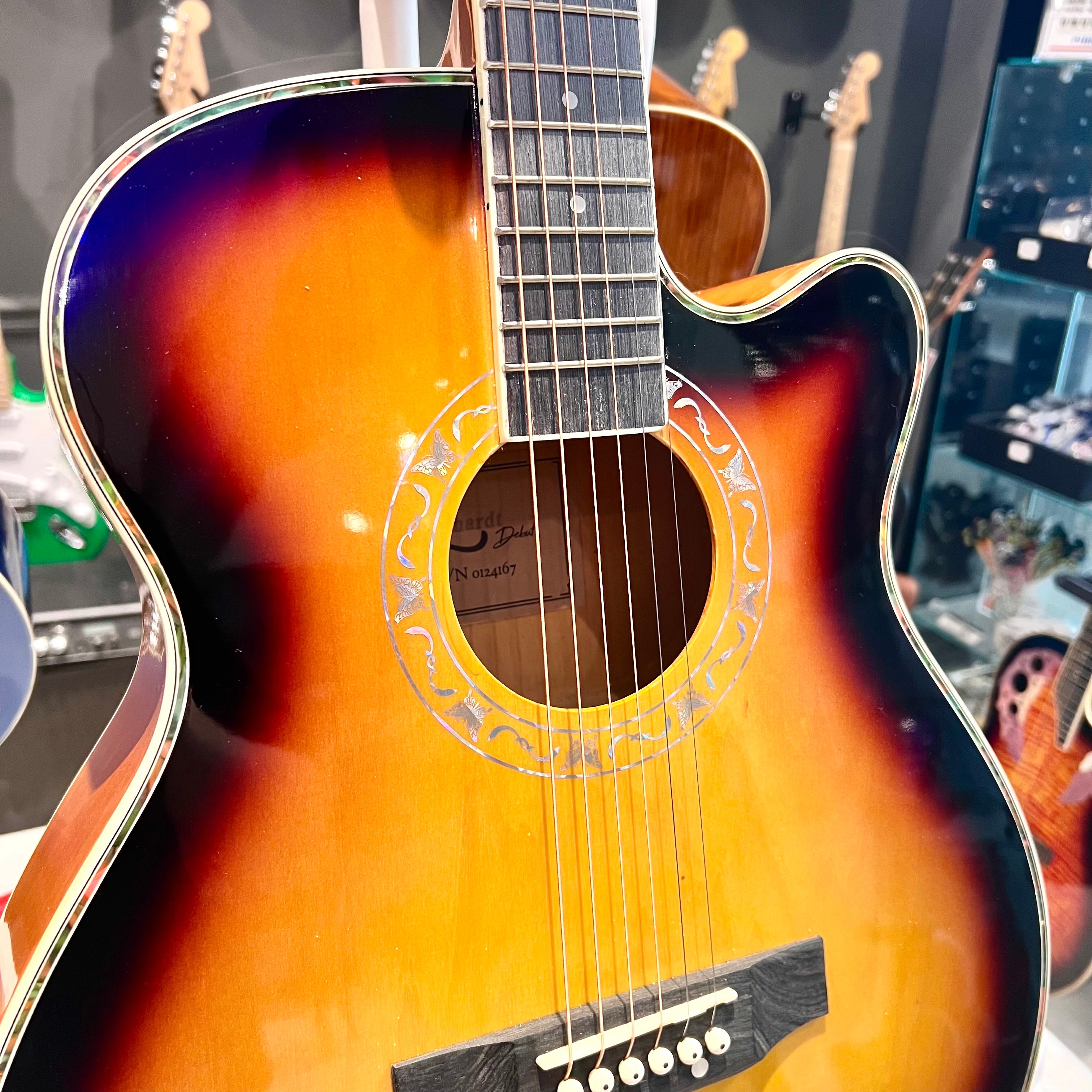 Gephardt Debut: 40” Acoustic, Sunburst