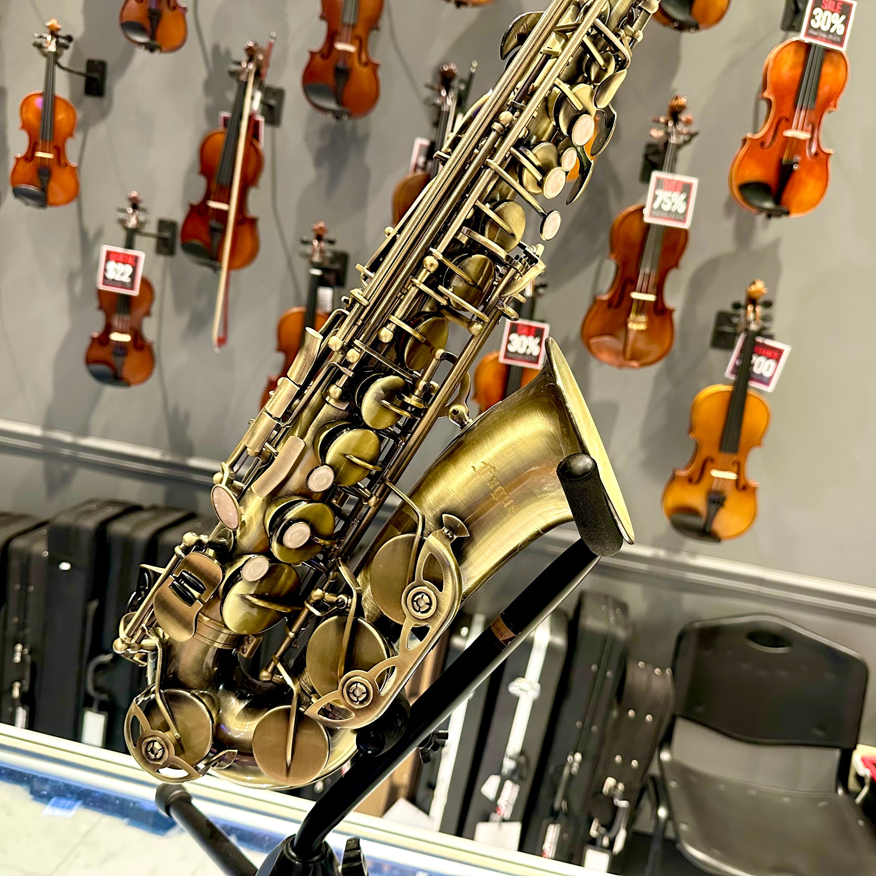 Fugue Custom Z-30ii: Intermediate Alto Saxophone, Glossy Antique