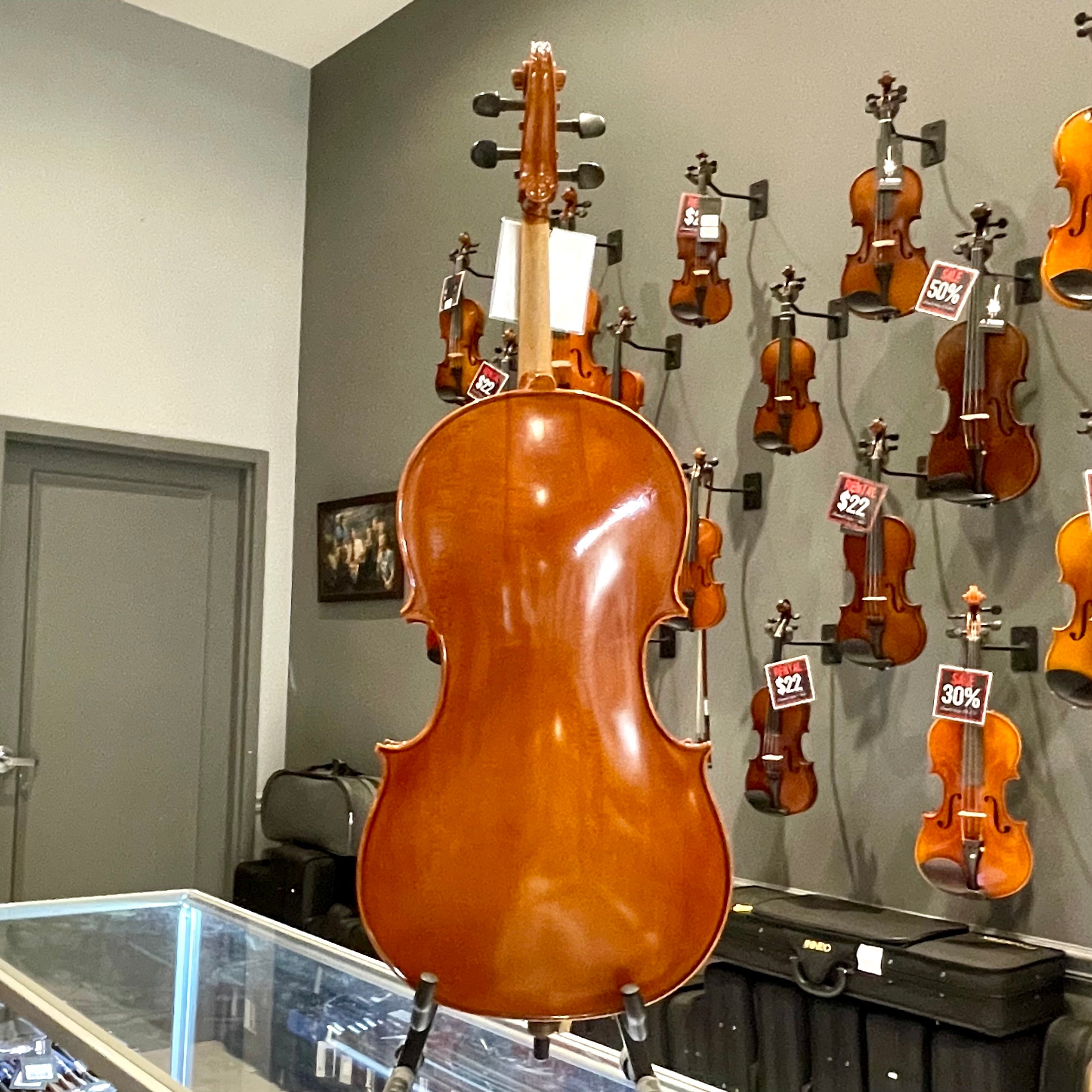 Eastman VC100: Student Cello - 1/4, Used