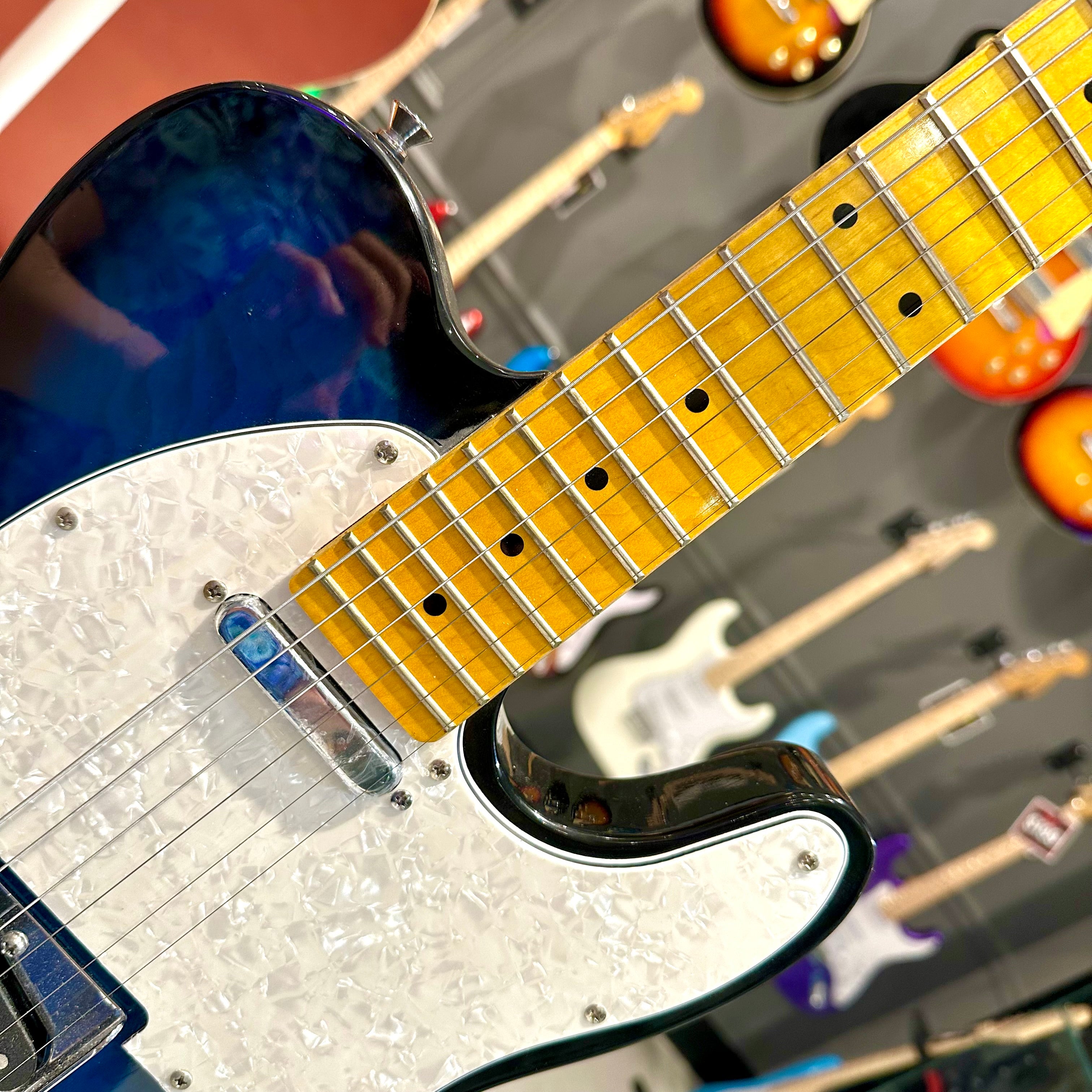 Gephardt Elite Series: Electric Guitar - BlueBurst