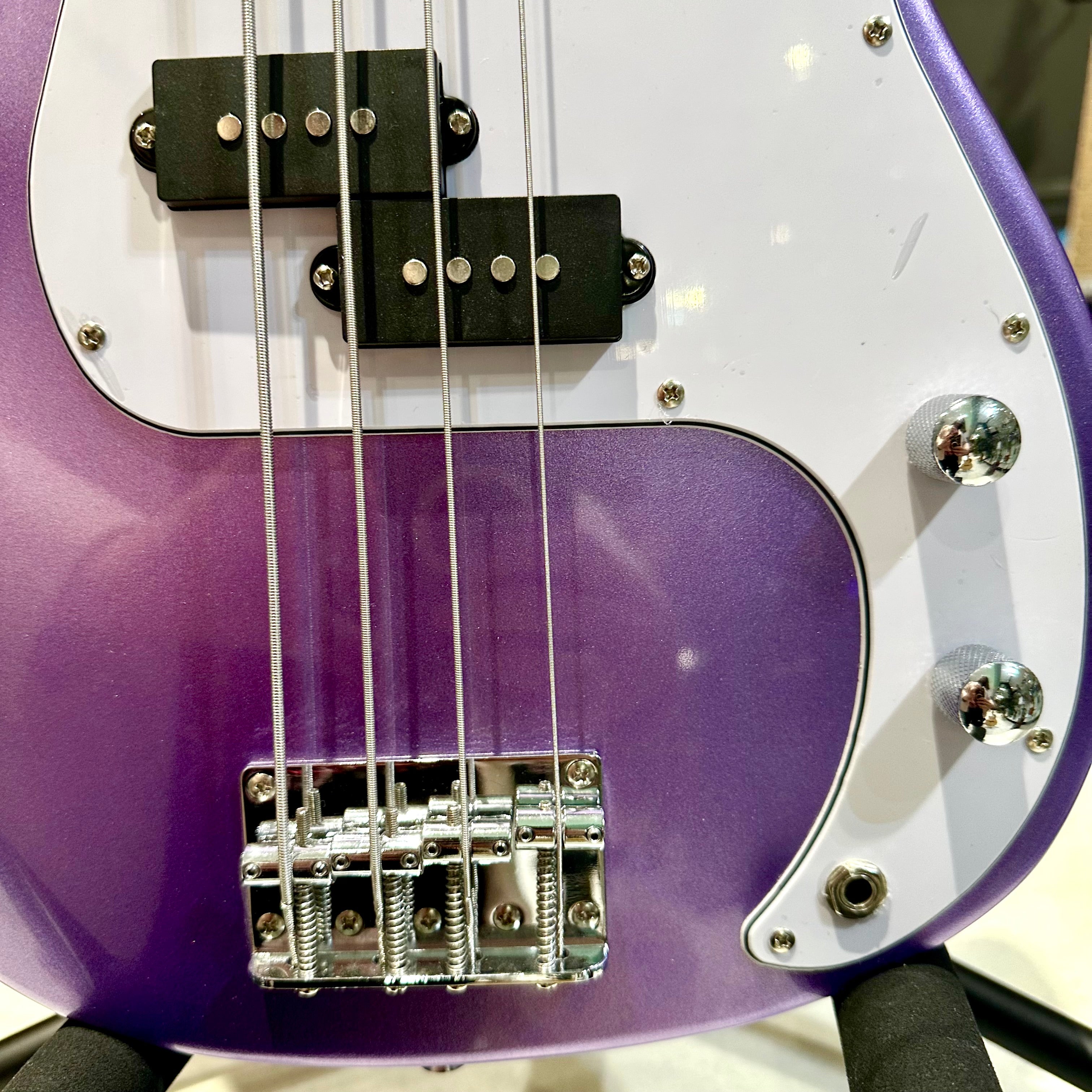 Gephardt Array: Bass Guitar - Purple Shimmer