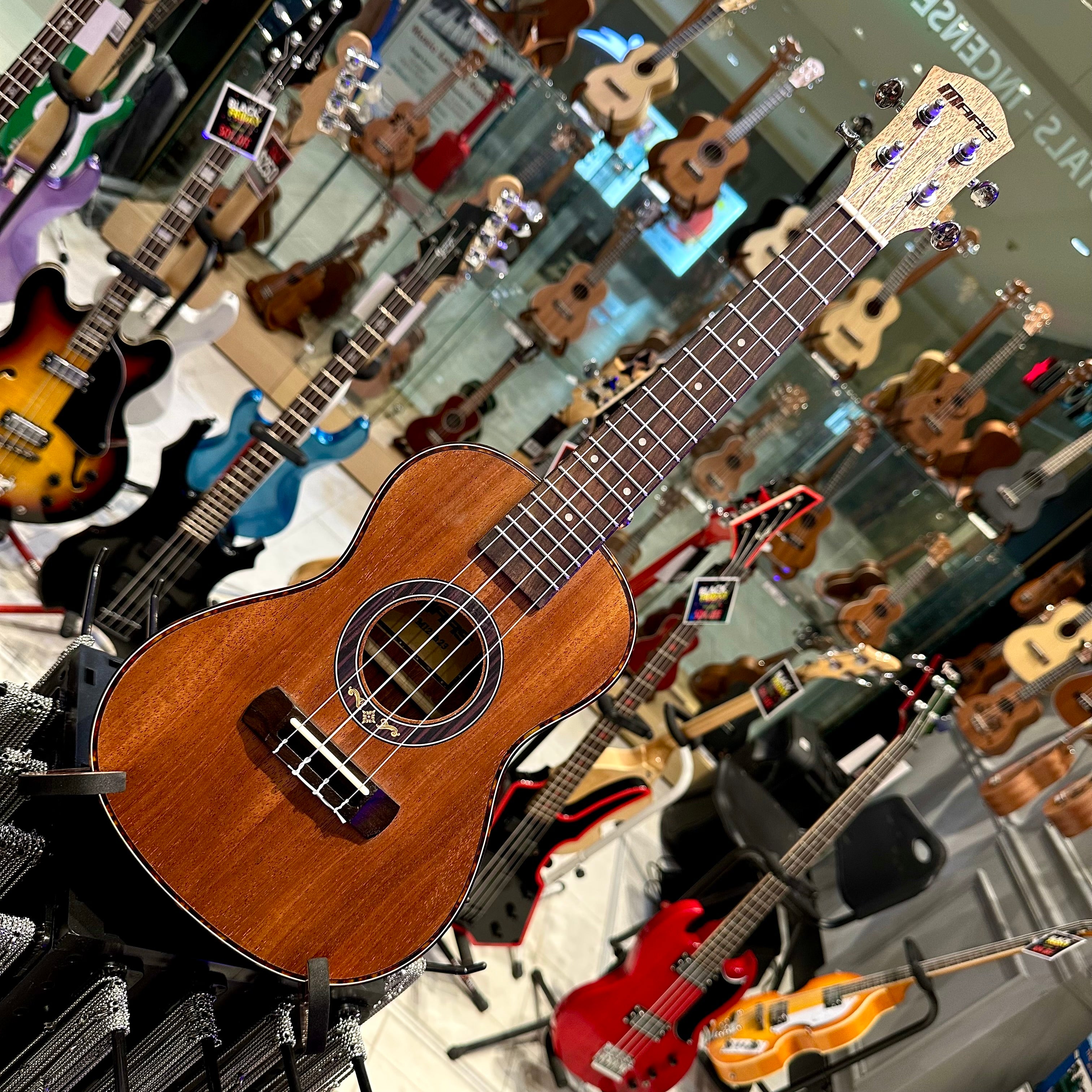 Mars m12ah23: 23” Concert Ukulele - Tan