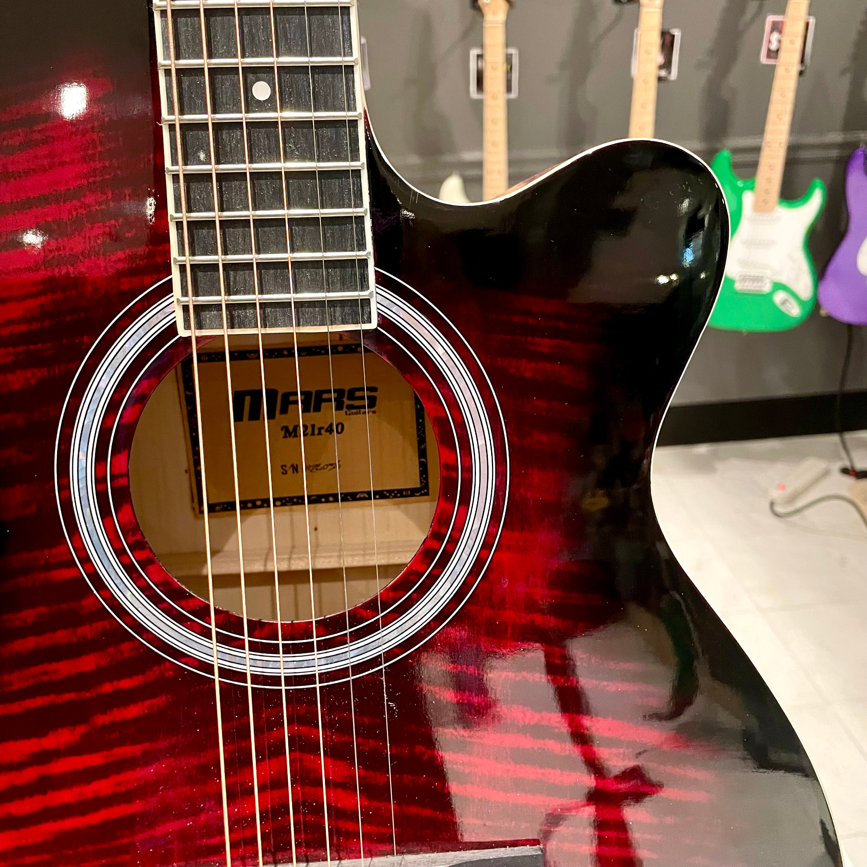 Mars m21r40: 40” Acoustic Guitar - Red Flame