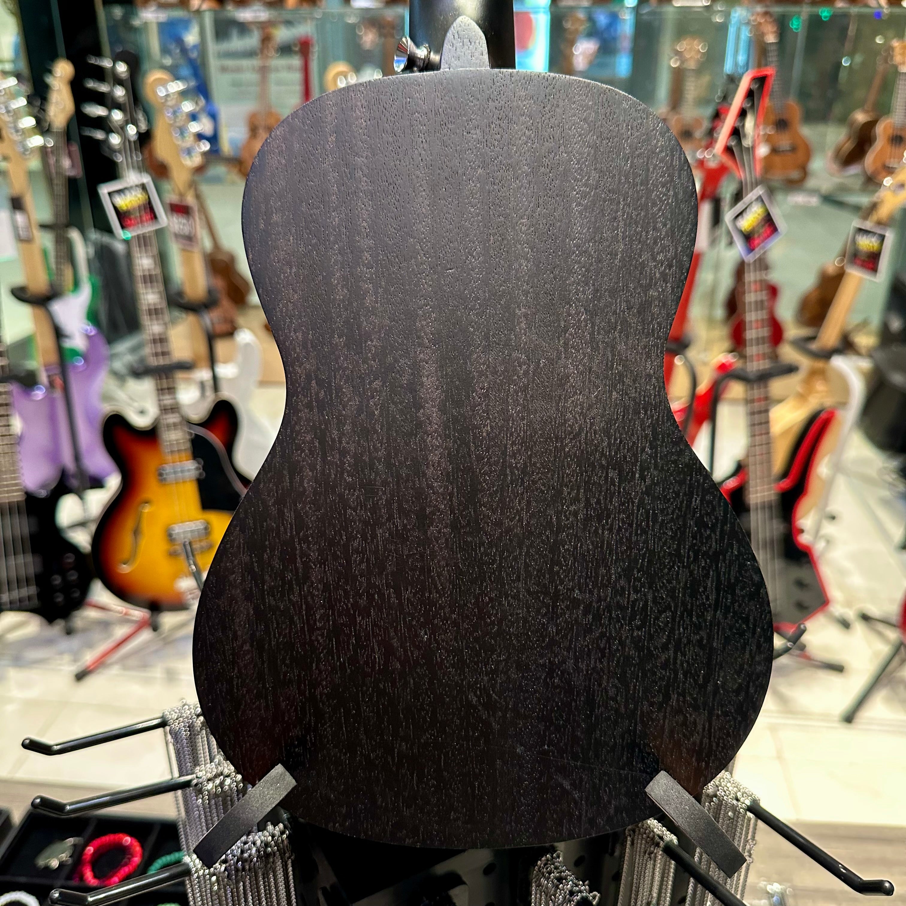 Mars m10ah23: 23” Concert Ukulele - Black