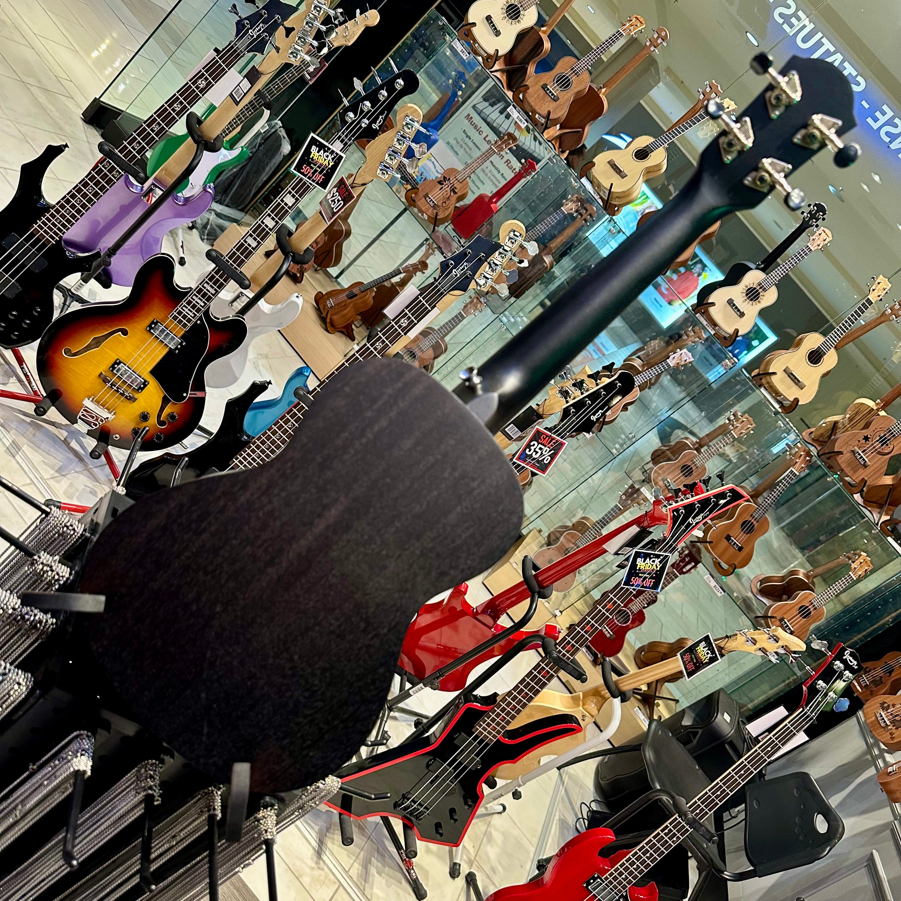 Mars m10ah23: 23” Concert Ukulele - Black