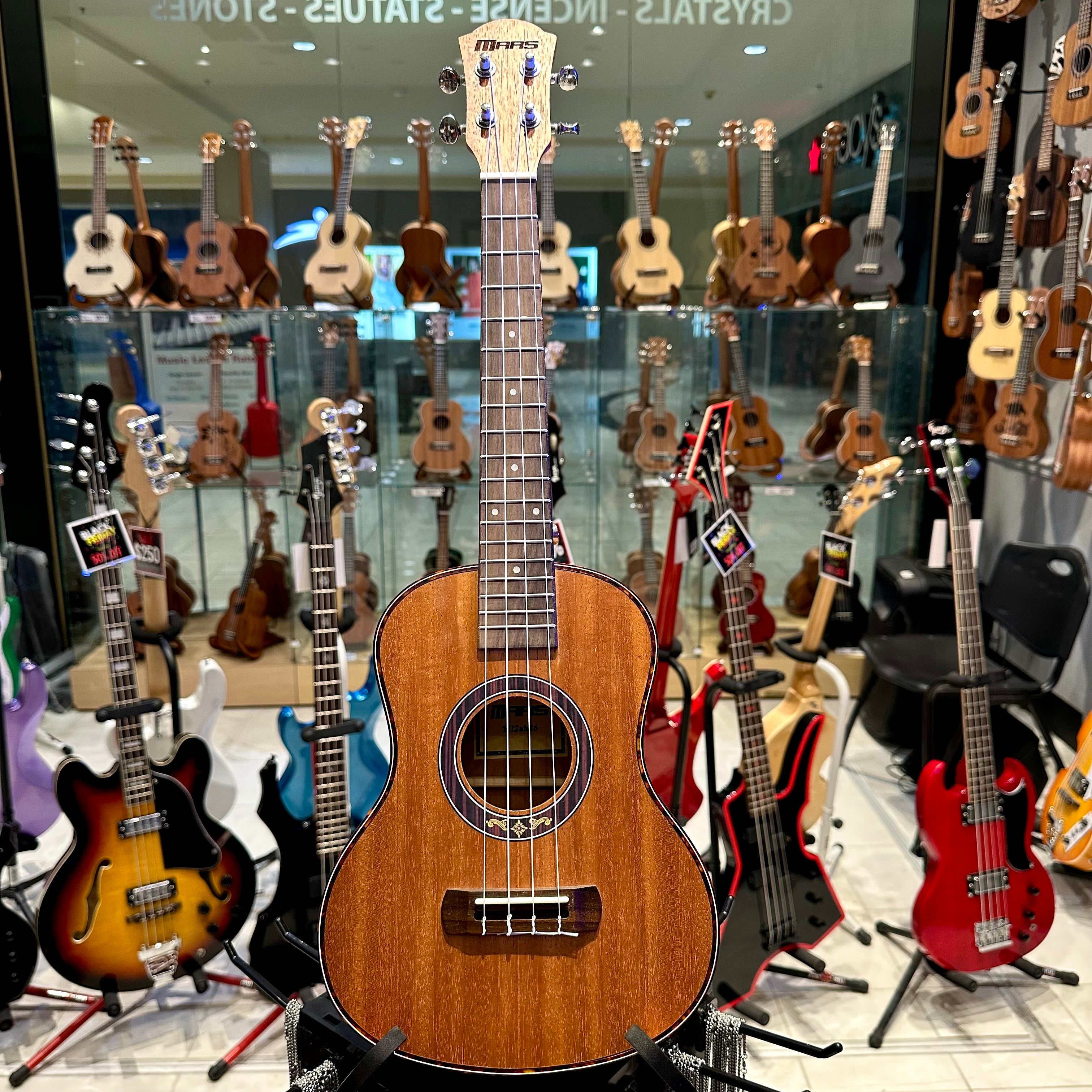 Mars m12ah26: 26” Concert Ukulele - Tan