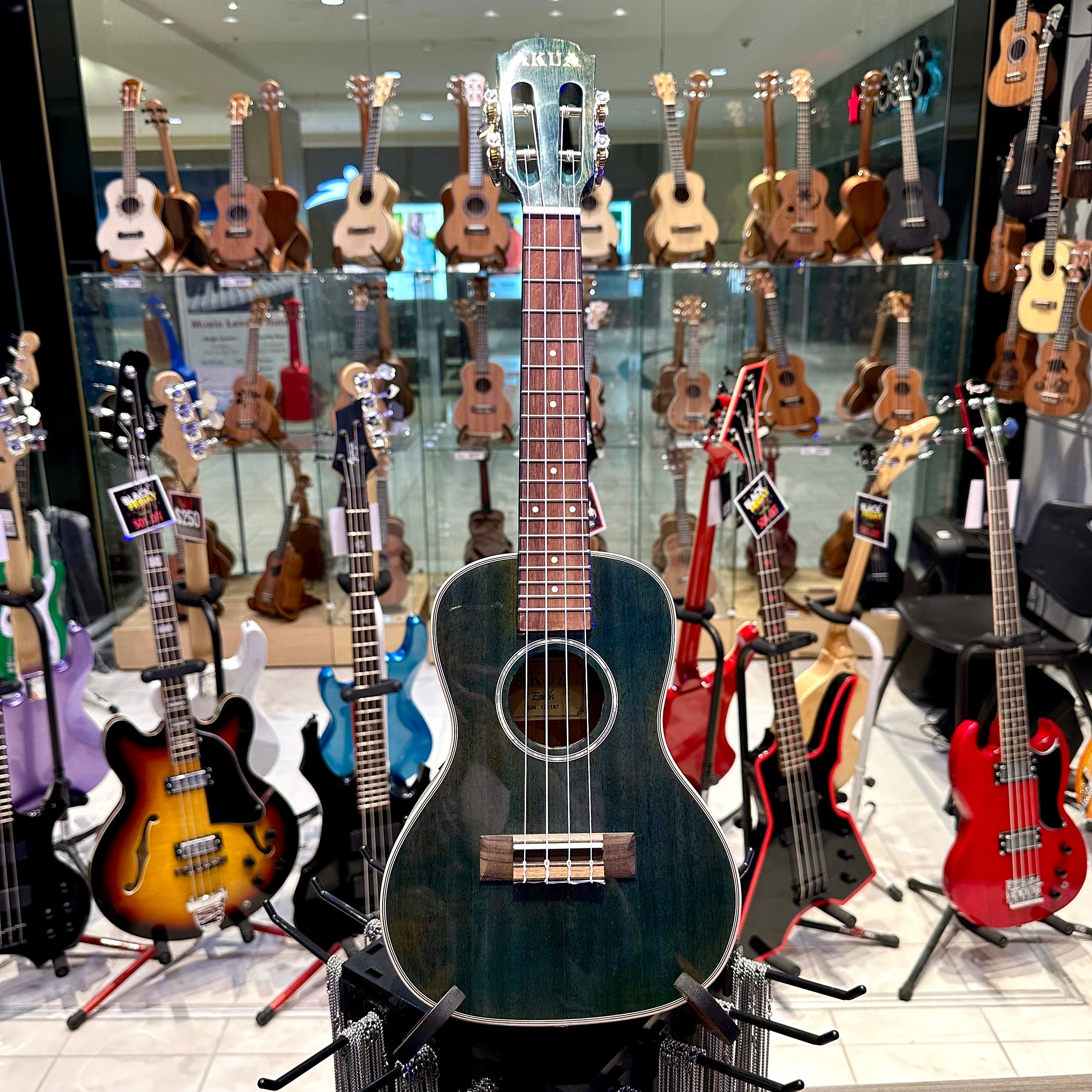 AKUA Earth: 24' Concert Ukulele, Mahogany - Sea Green