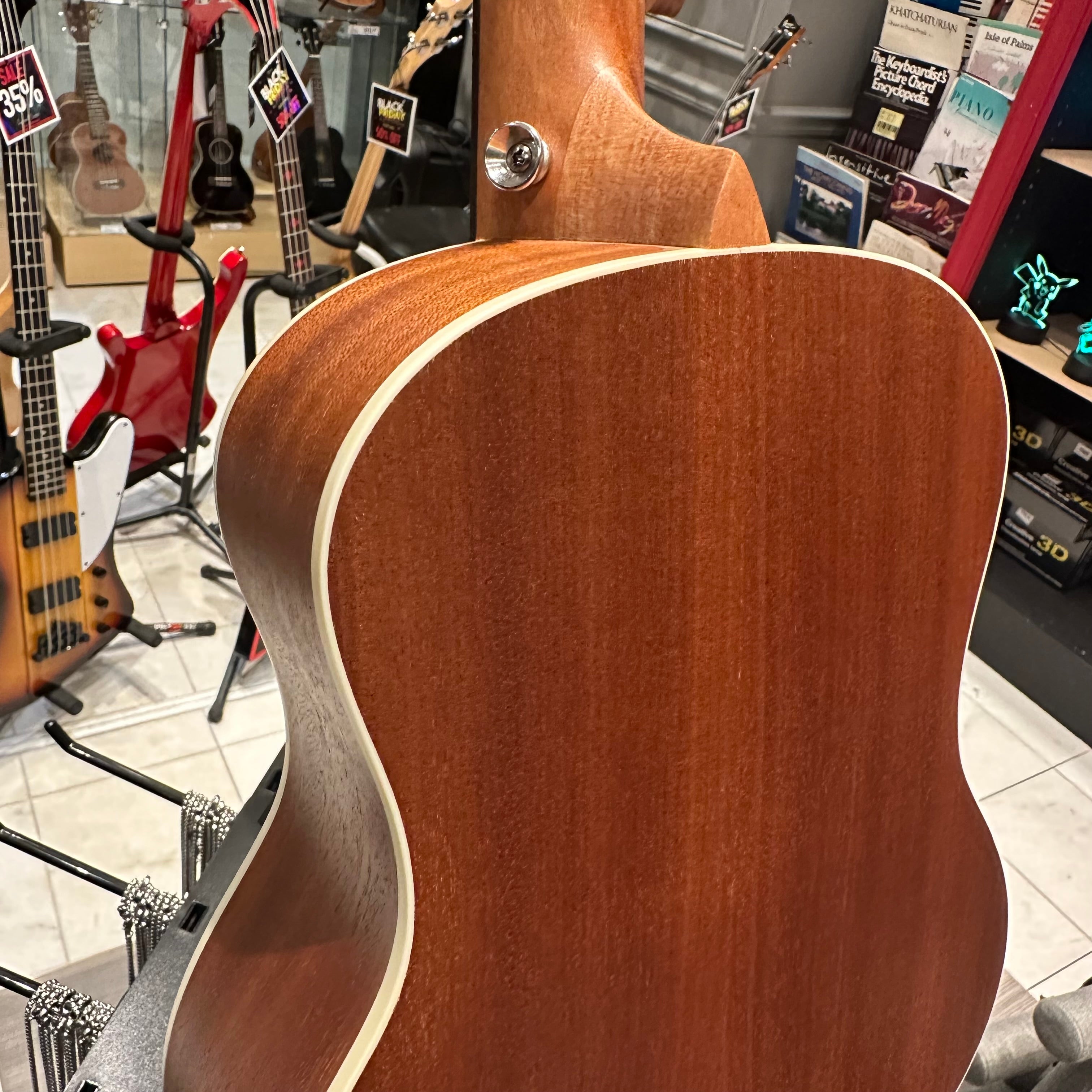 AKUA Rain: 26" Concert Ukulele - Sapele