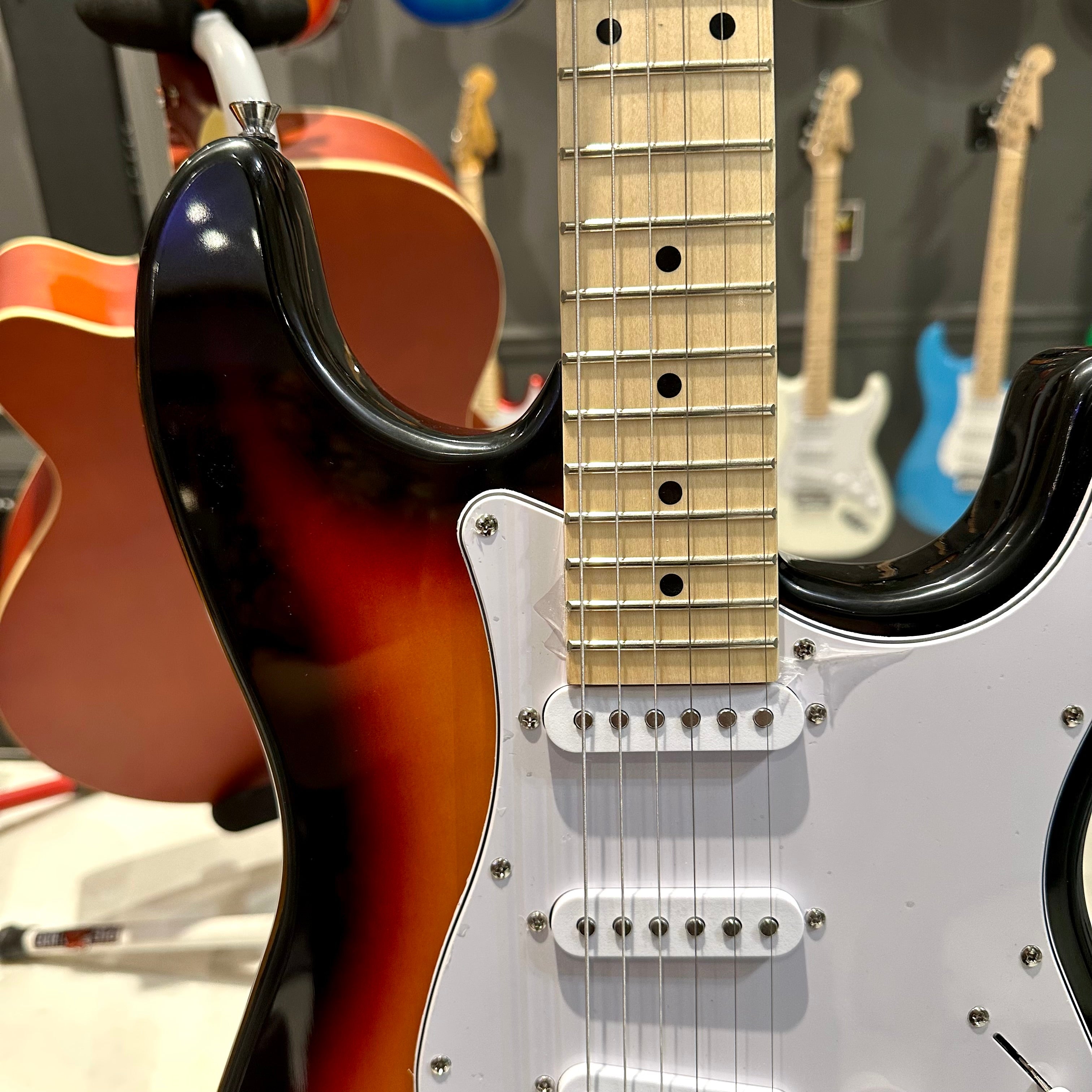 Gephardt Ground Series: 39" Electric Guitar, Maple Neck - SunBurst