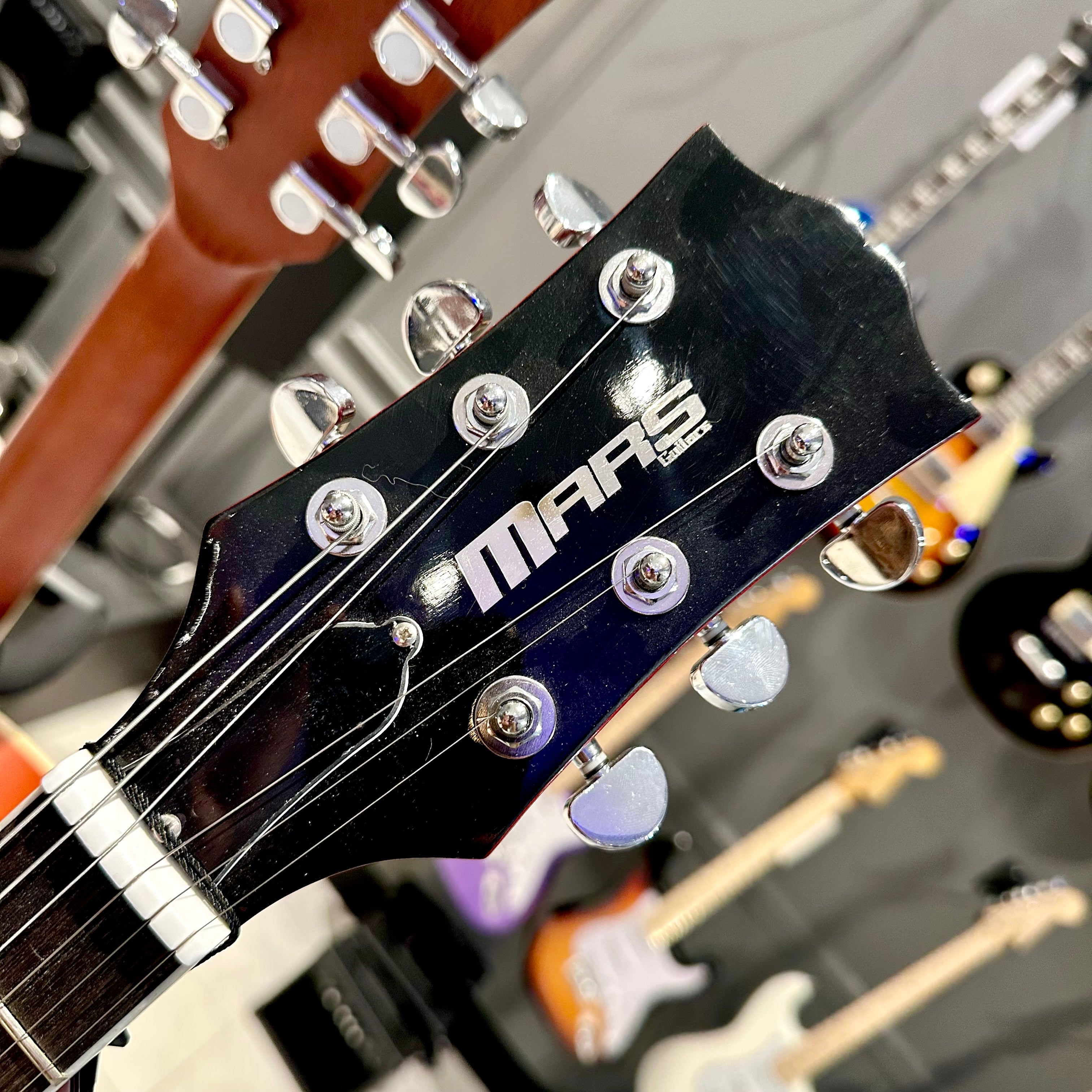 Mars Guitars: Electric Guitar LP - Orangeburst