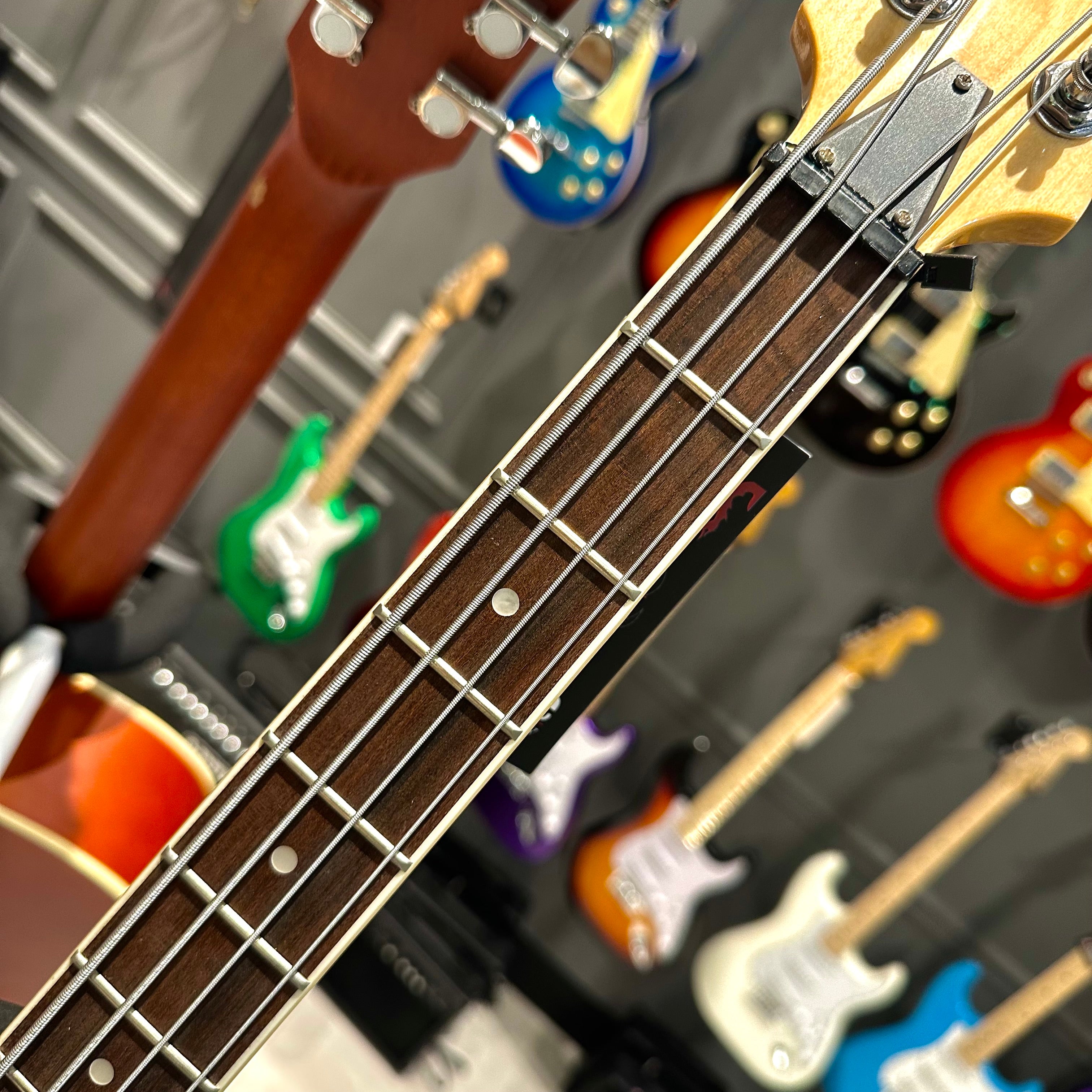 Gephardt Sixty-Four: Bass Guitar - Blonde