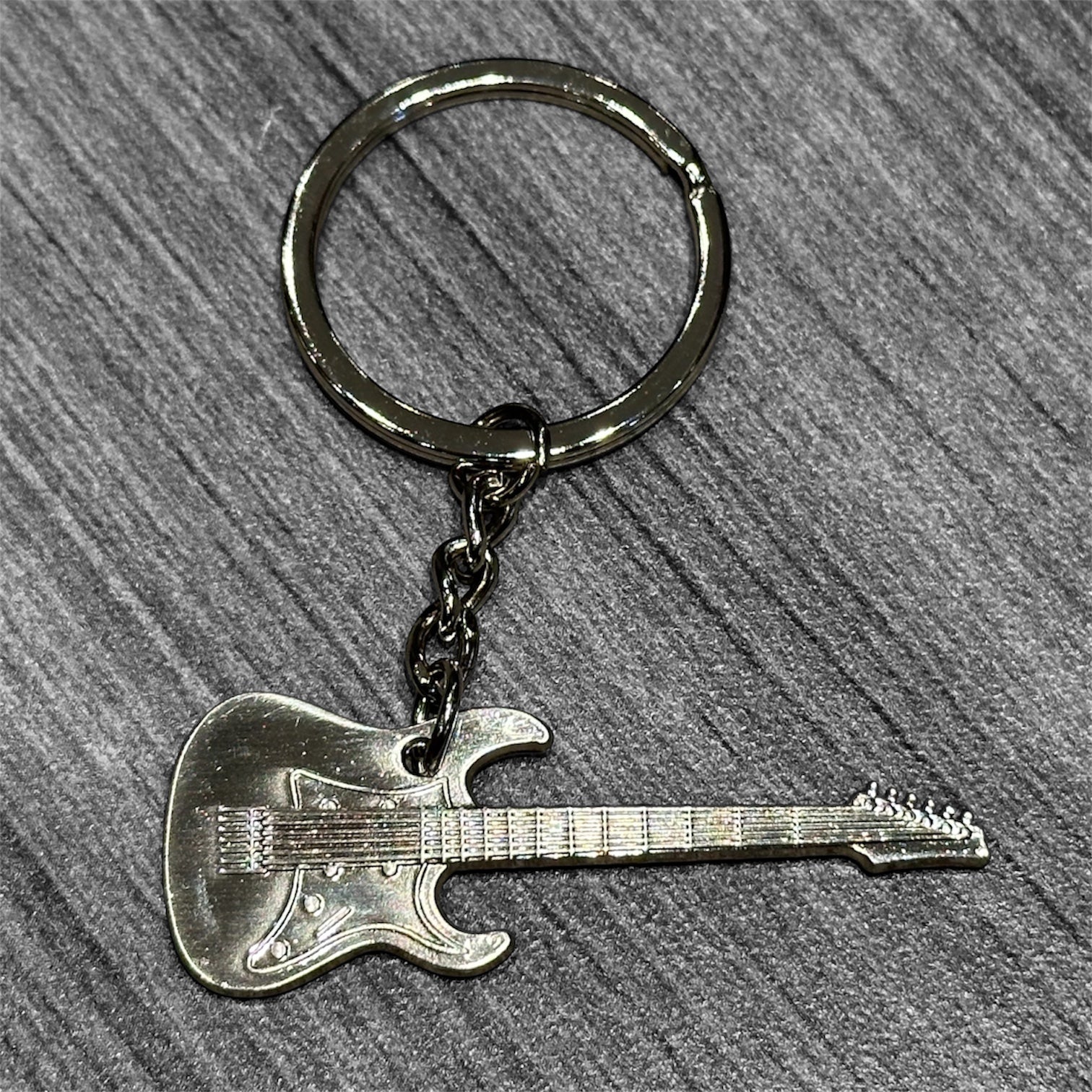 Brushed Metal Guitar Keychain: Red Copper Electric