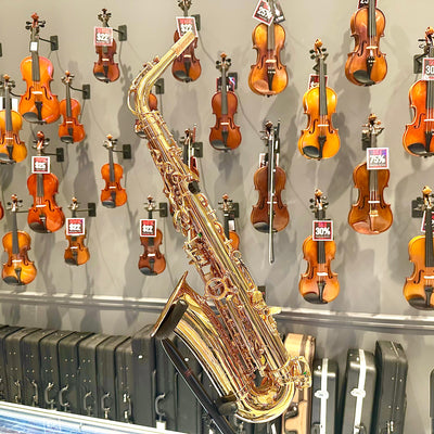 Fugue F82g: Student Alto Saxophone, Gold Lacquered