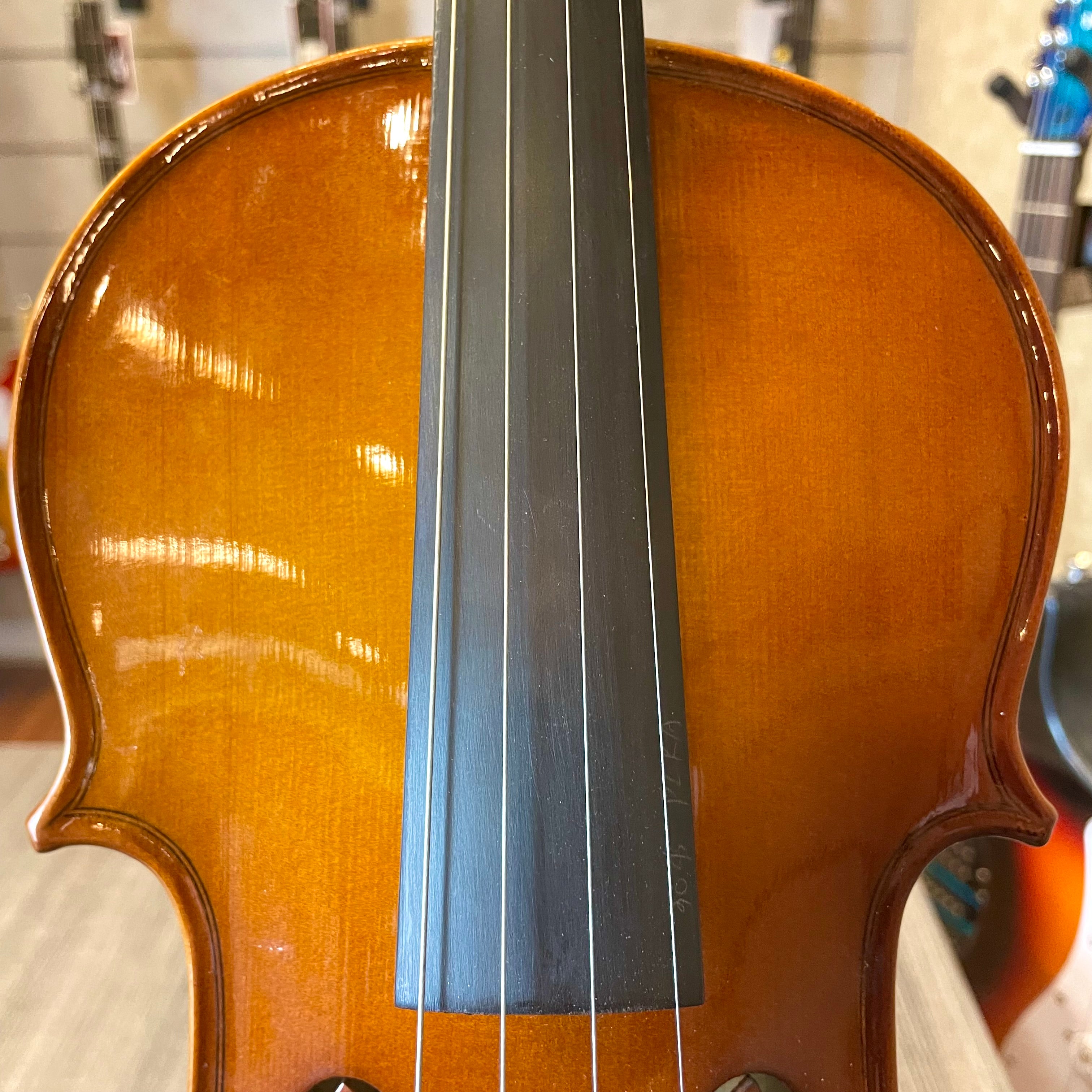 Strumenti a corde: 2100 - Student Viola, Hand Carved, Glossy