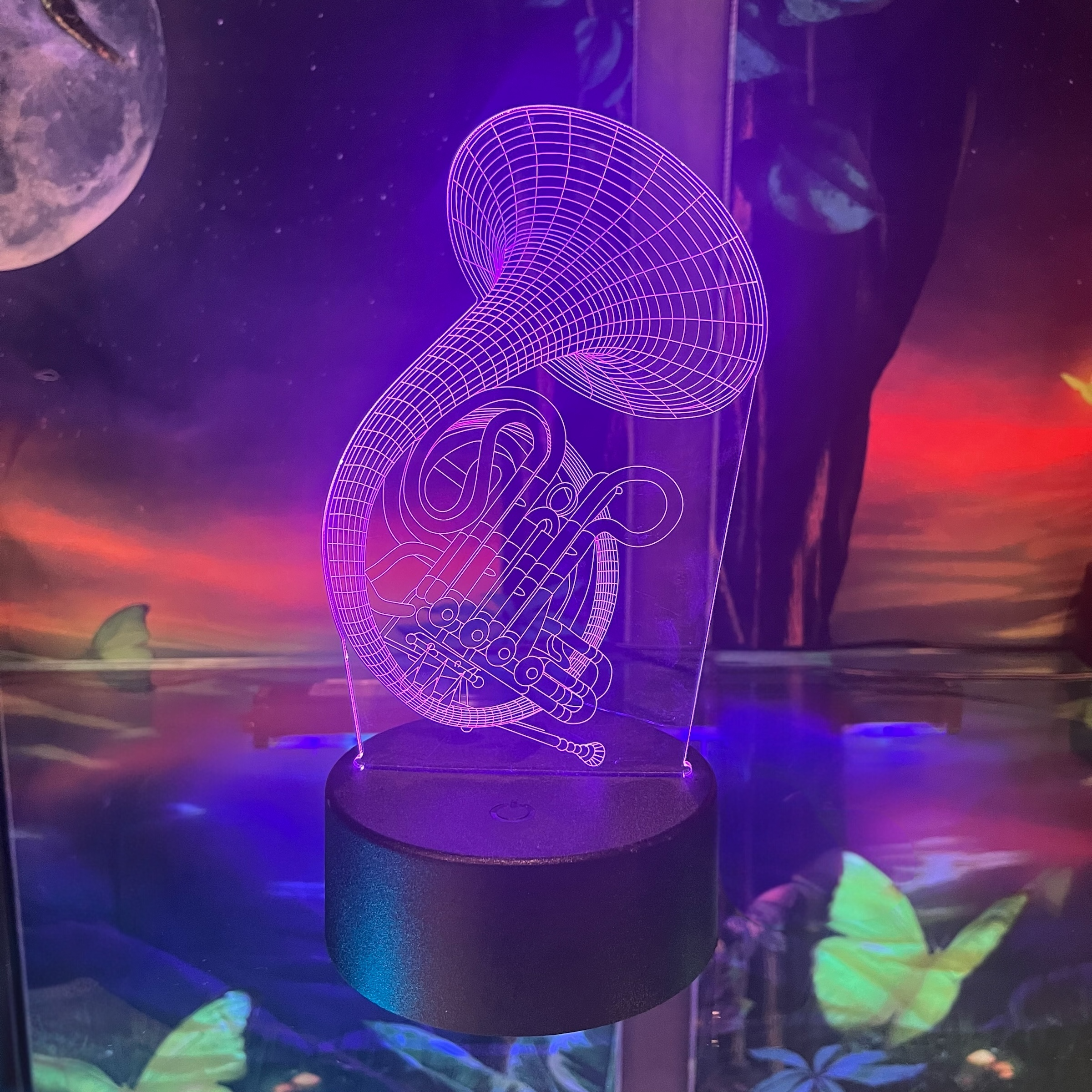 3D Music Lights: French Horn