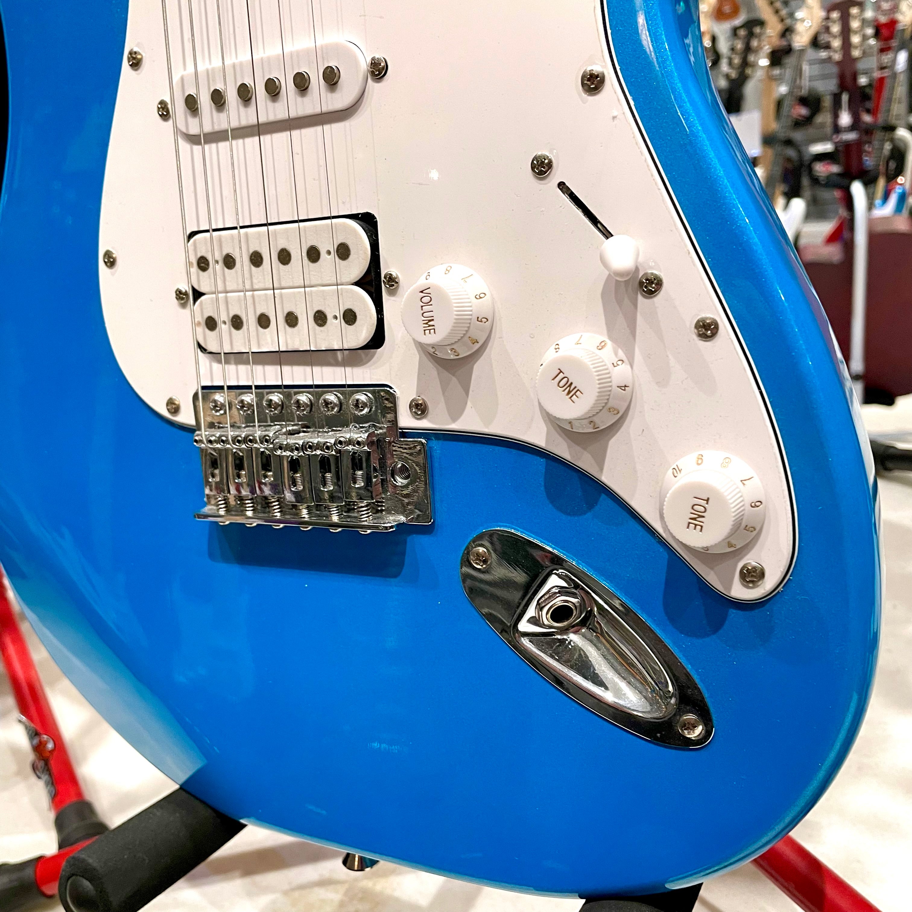 Gephardt Ground Series: 39" Electric Guitar, Maple Neck - Blue Shimmer