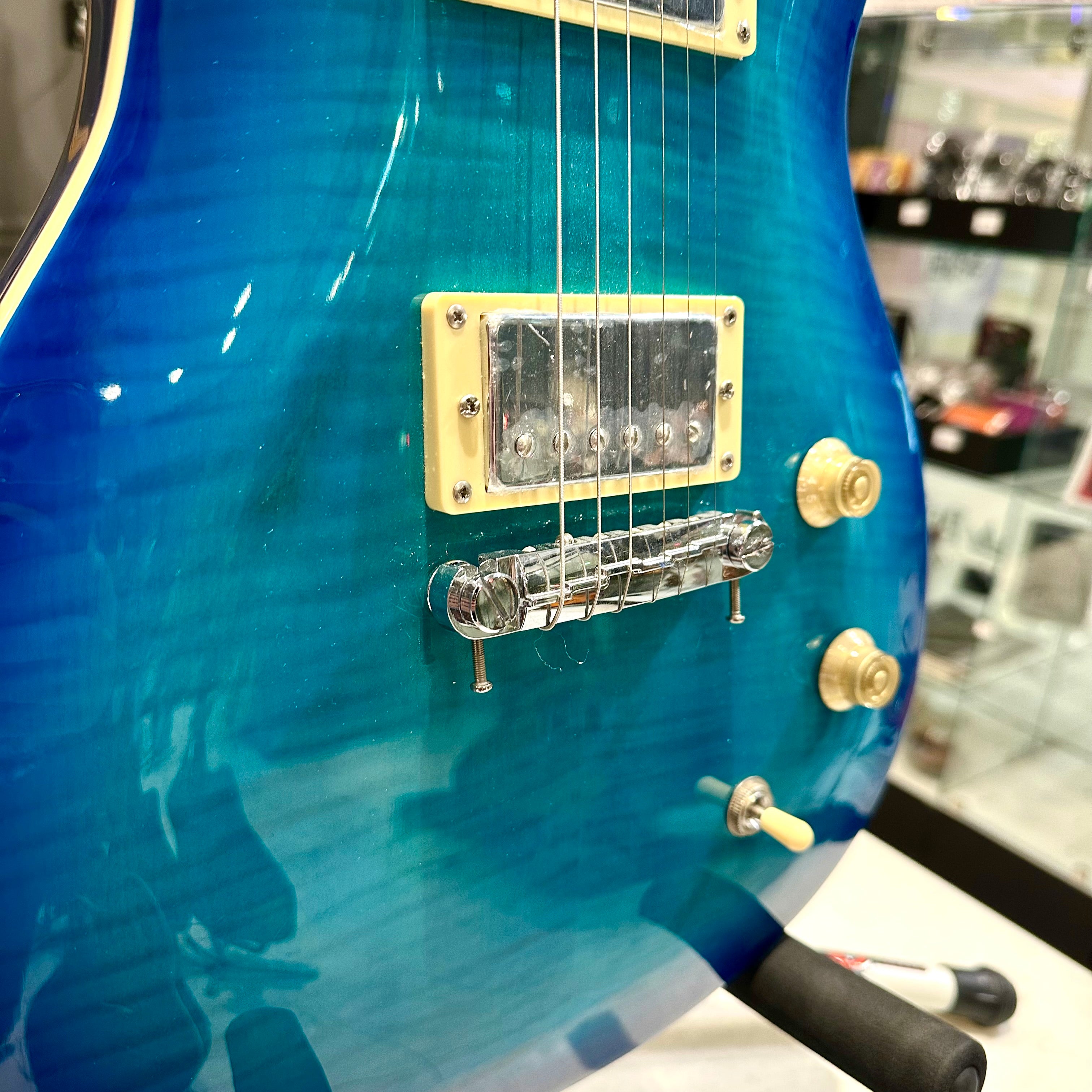 Mars Guitars: Firebird - Solid body,  Blue Bird