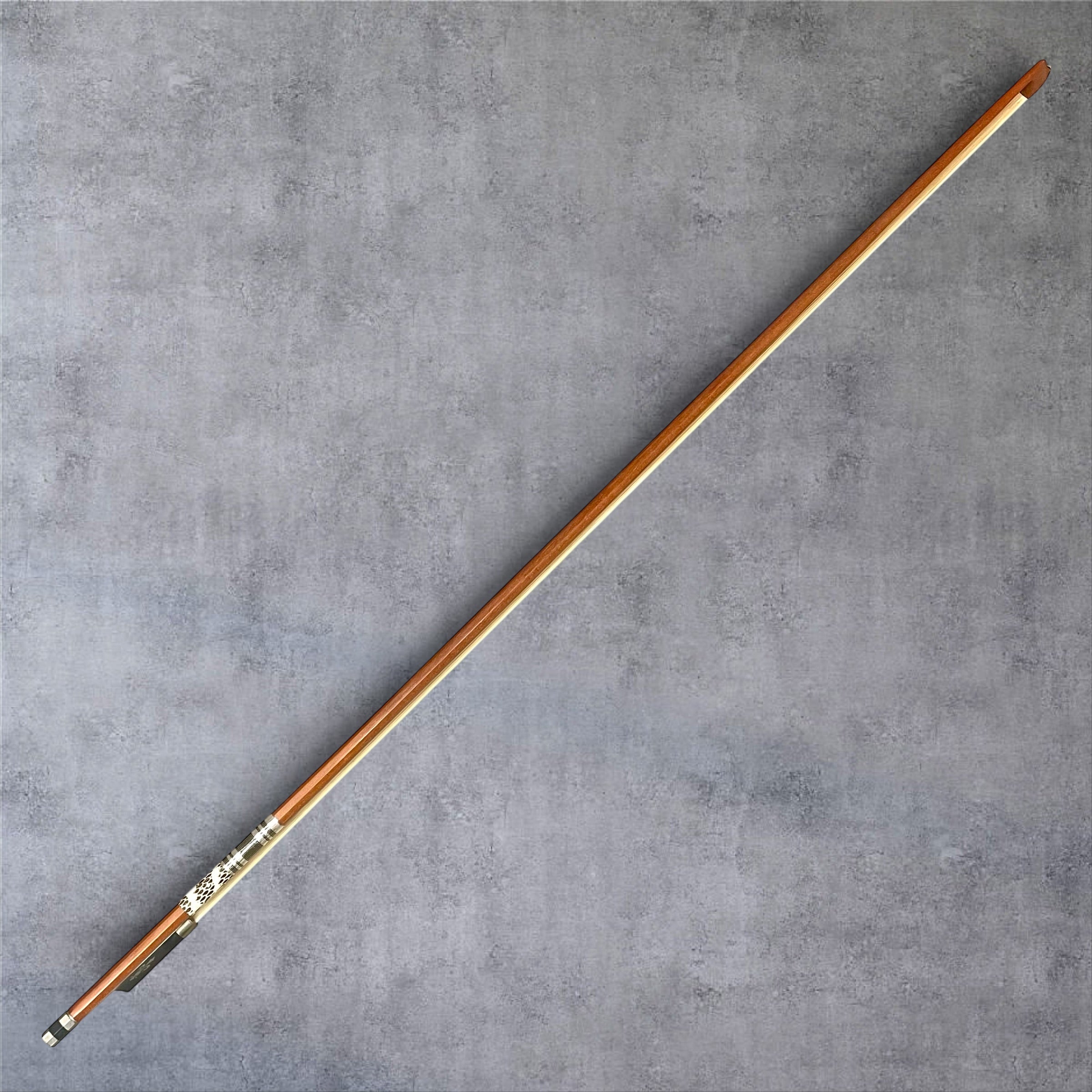 Opal Intermediate Violin Bow - Octagonal, 4/4