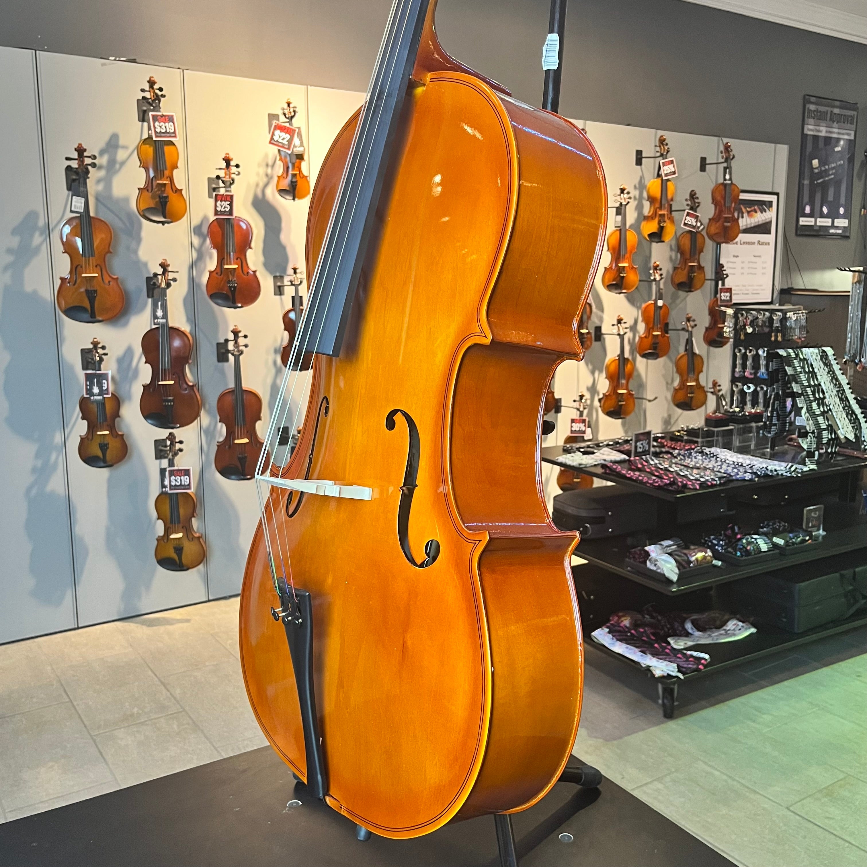 Damaged Strumenti a Corde 104: Student Cello, Laminated - 4/4