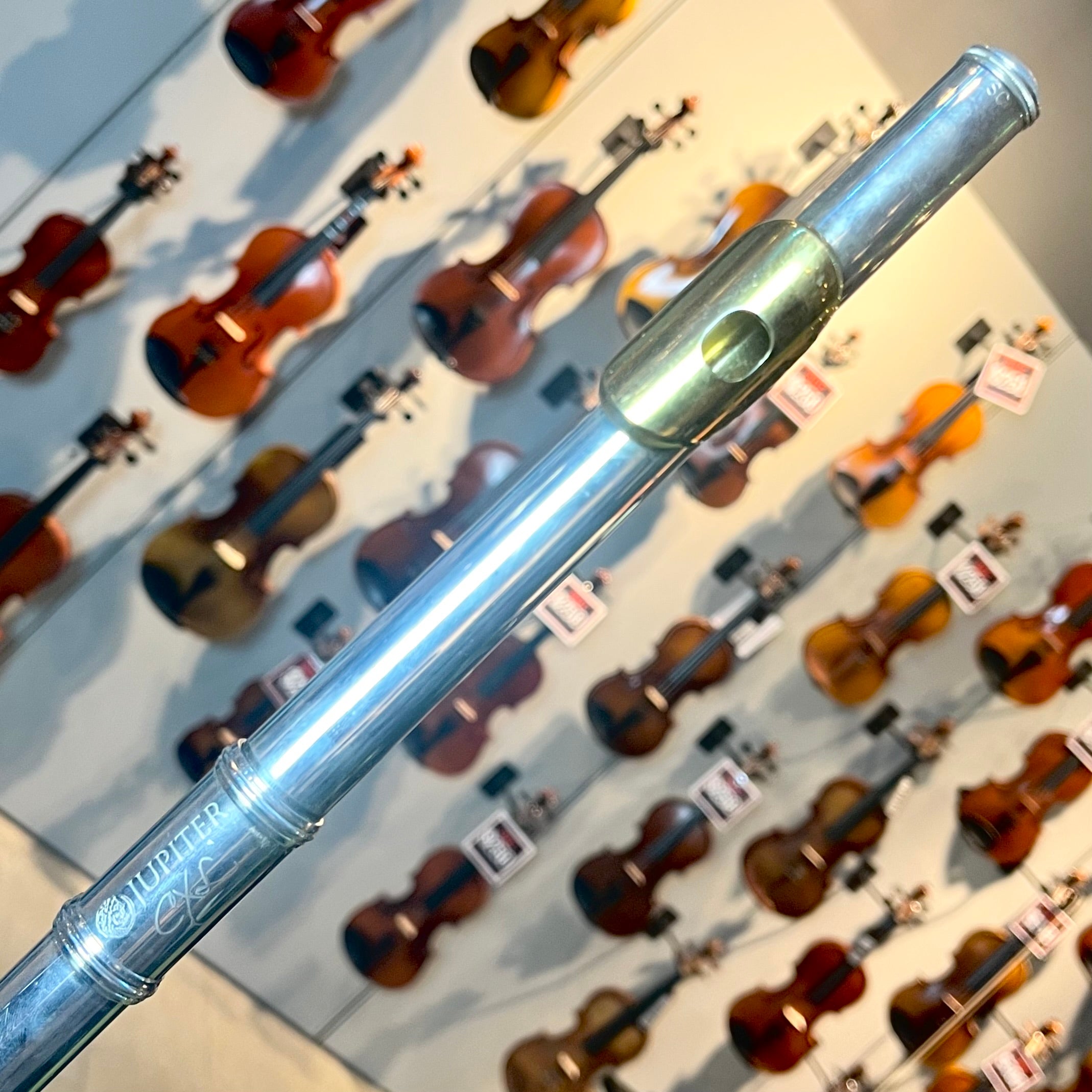 Jupiter CXL Intermediate Flute: Gold Played Mouthpiece