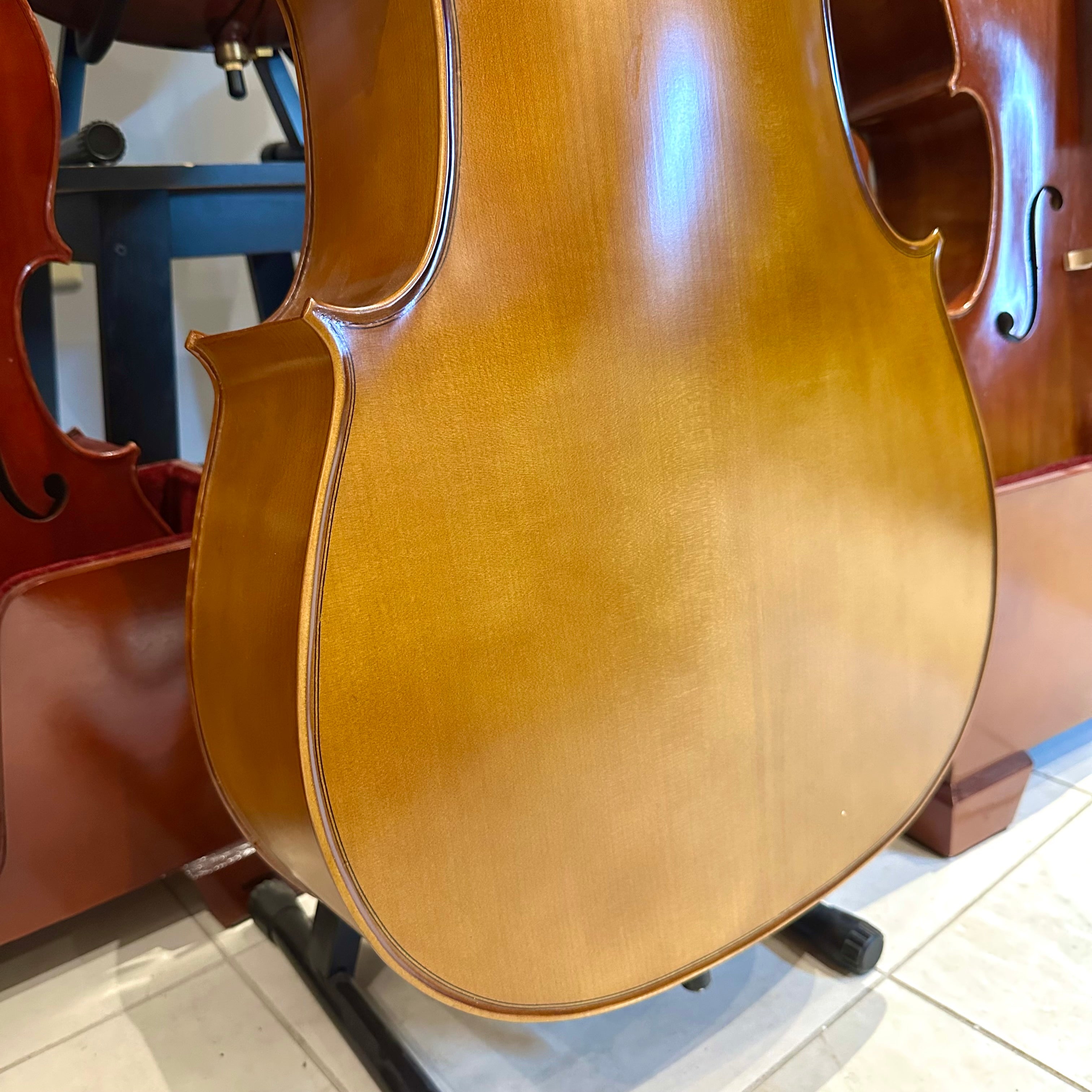 Strumenti a Corde 205-10: Student Cello, Solid, Matte, 4/4