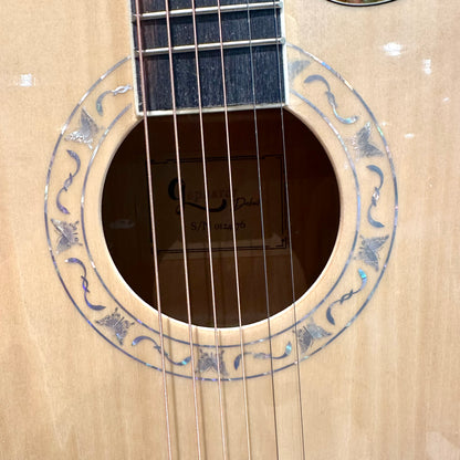 Gephardt Debut: 40” Acoustic, Blonde