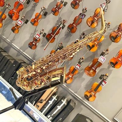 Fugue F84g: Student Alto Saxophone, Gold Lacquered