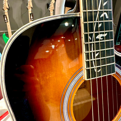 Gephardt Olive Acoustic Guitar - Sunburst