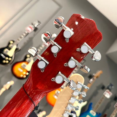 Gephardt Debut: 40” Acoustic, Red