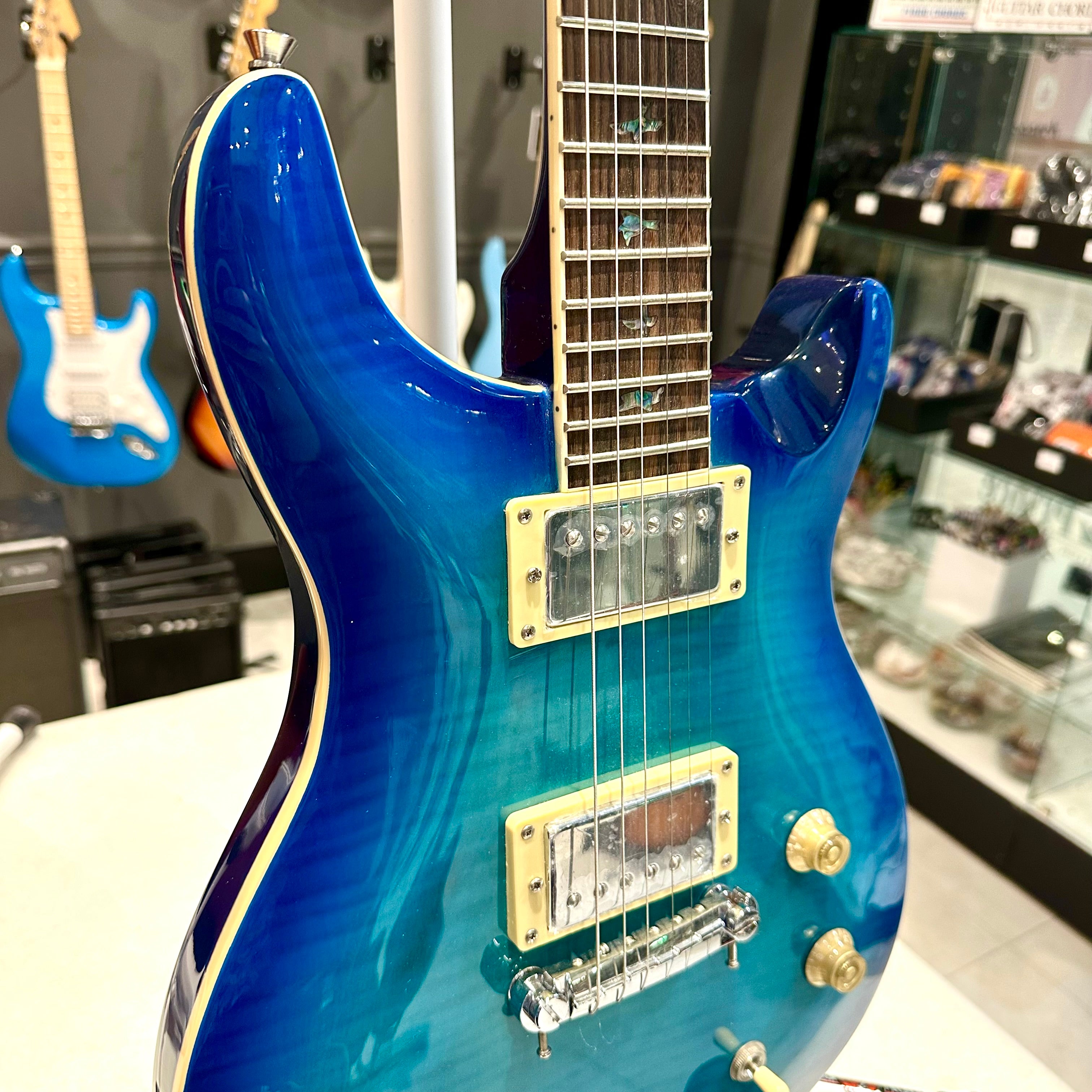 Mars Guitars: Firebird - Solid body,  Blue Bird