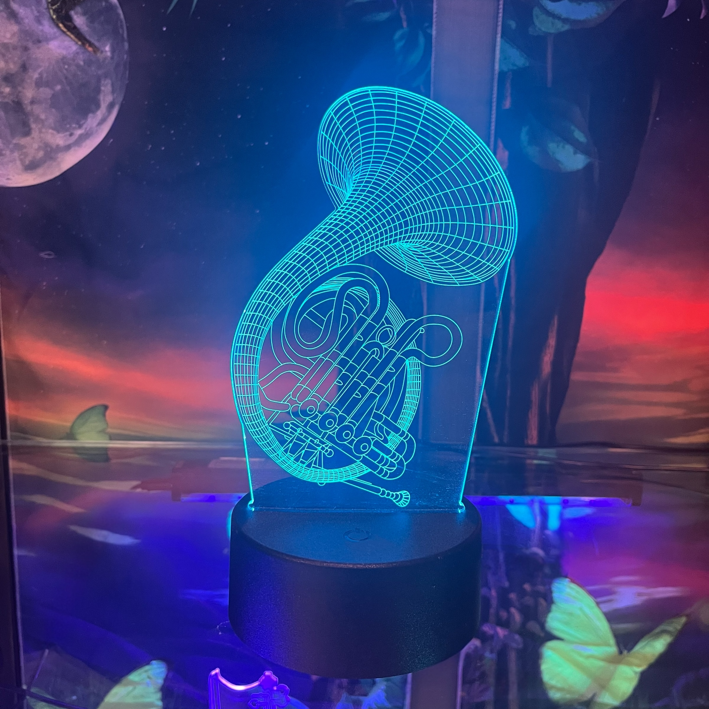 3D Music Lights: French Horn