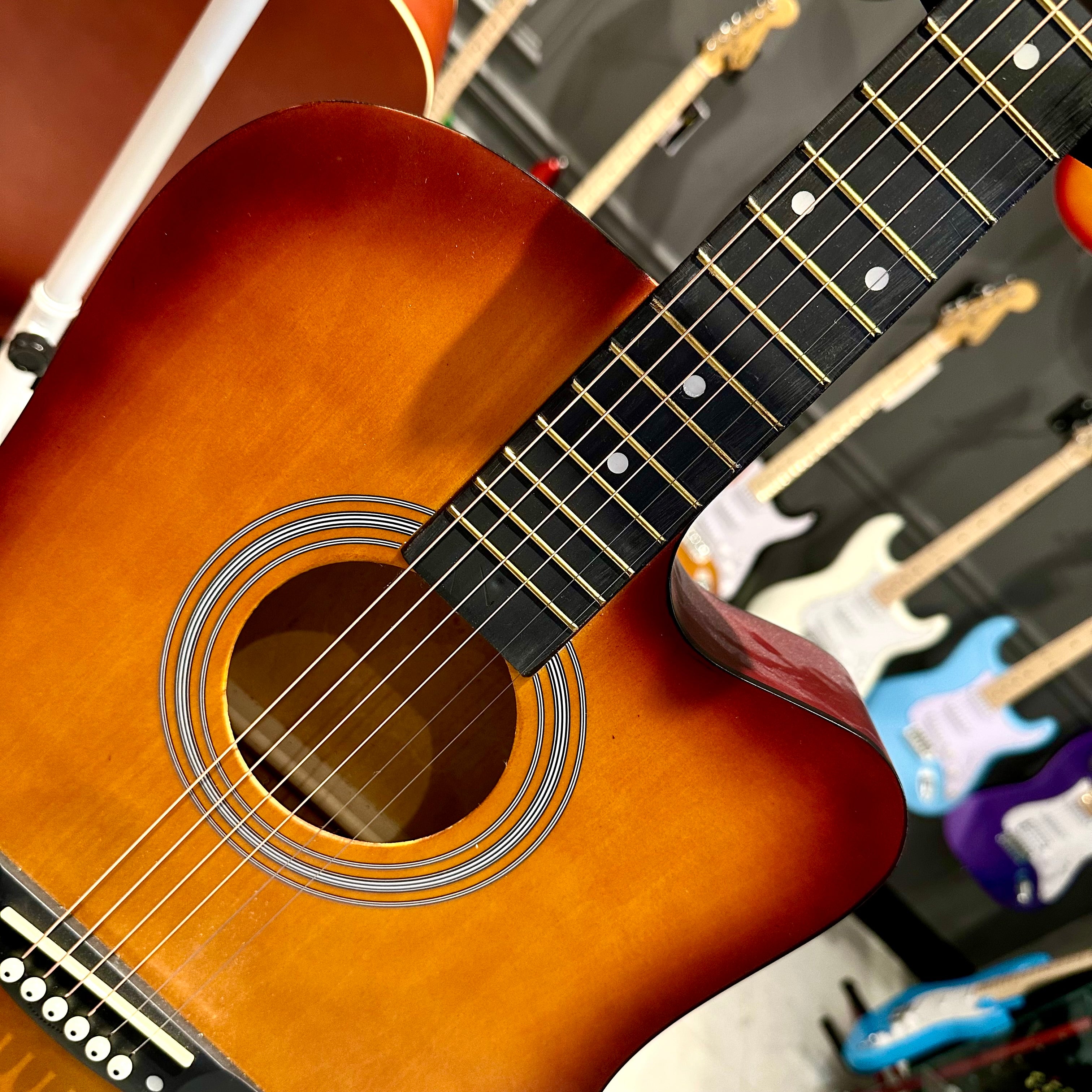 Rebrand 41" Acoustic Guitar - Sunburst