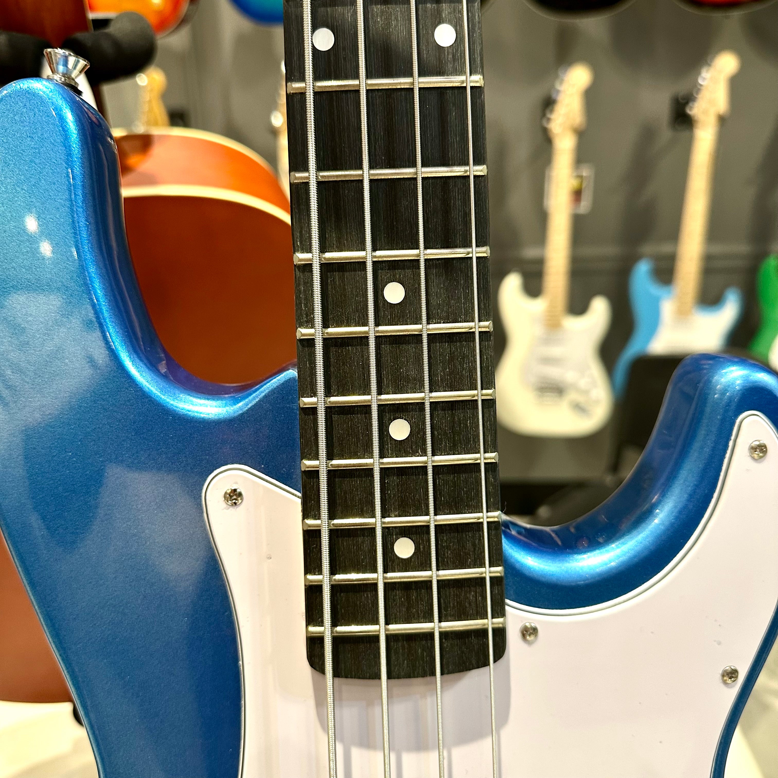 Gephardt Array: Bass Guitar - Blue Metallic