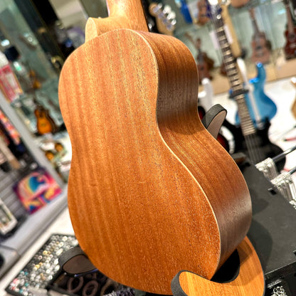 AKUA Aloha: 21" Soprano Ukulele - Dolphin