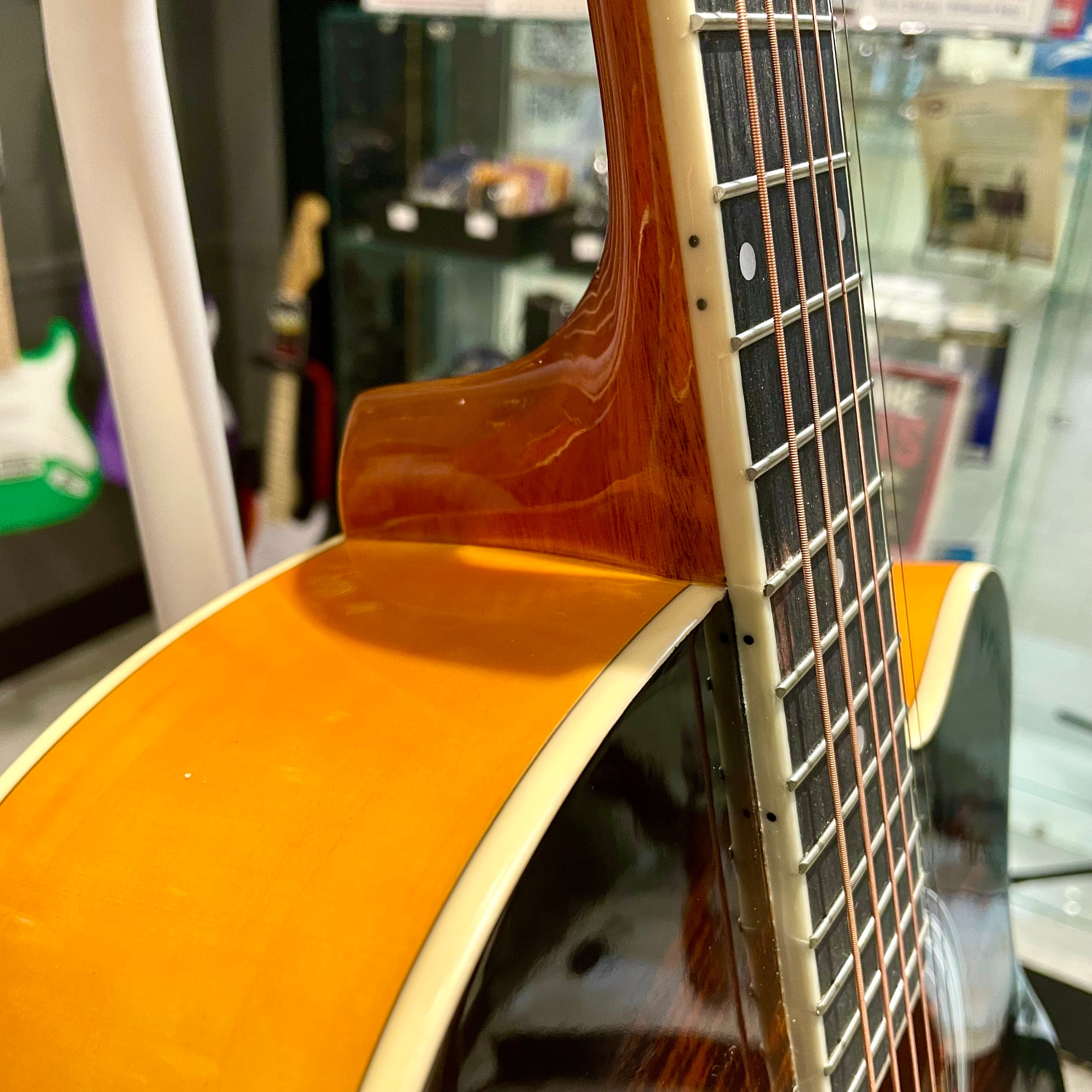 Mars m21y40: 40” Acoustic Guitar - Yellow Flame