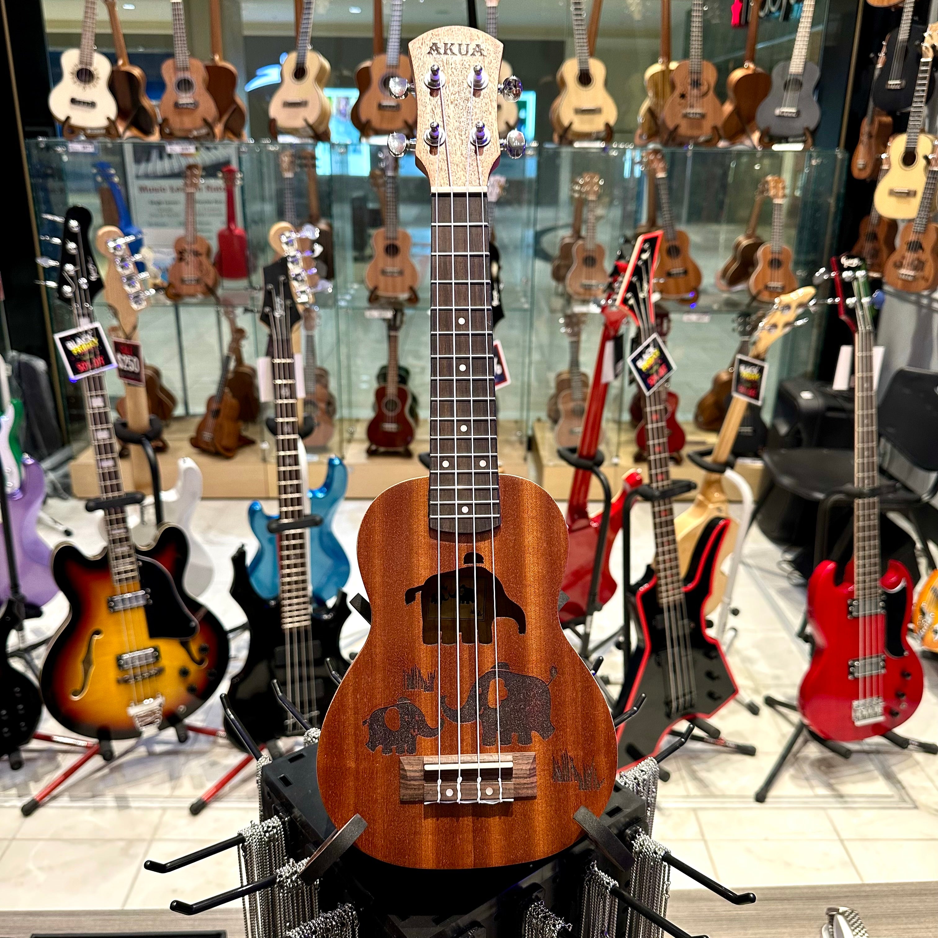 AKUA Aloha: 21" Soprano Ukulele - Elephant