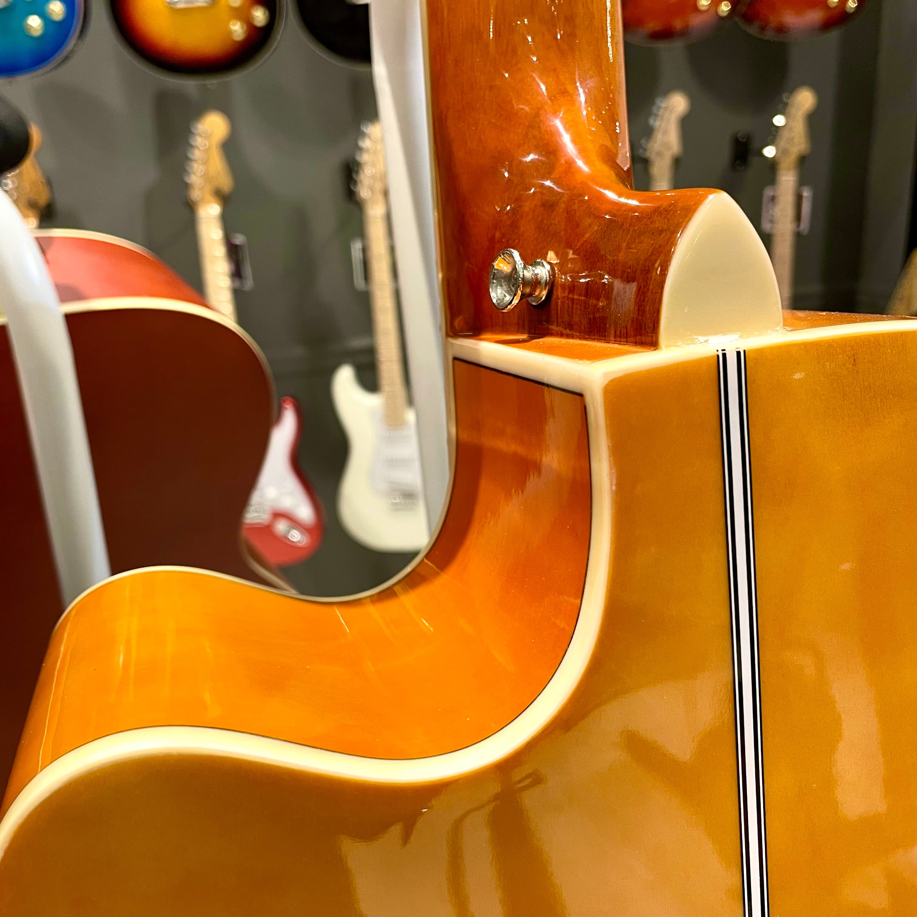 Mars m21y40: 40” Acoustic Guitar - Yellow Flame